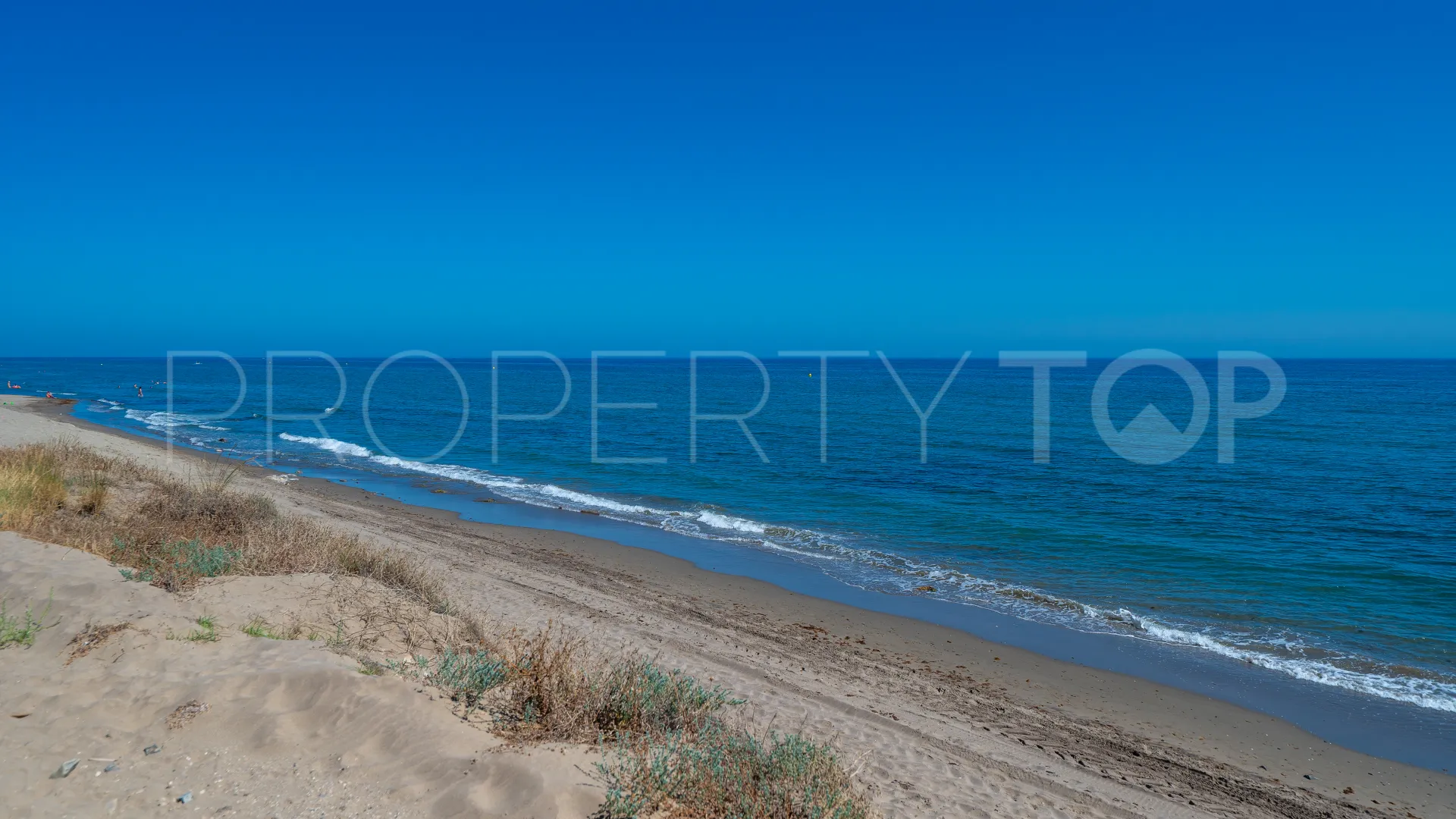 Se vende villa en Elviria