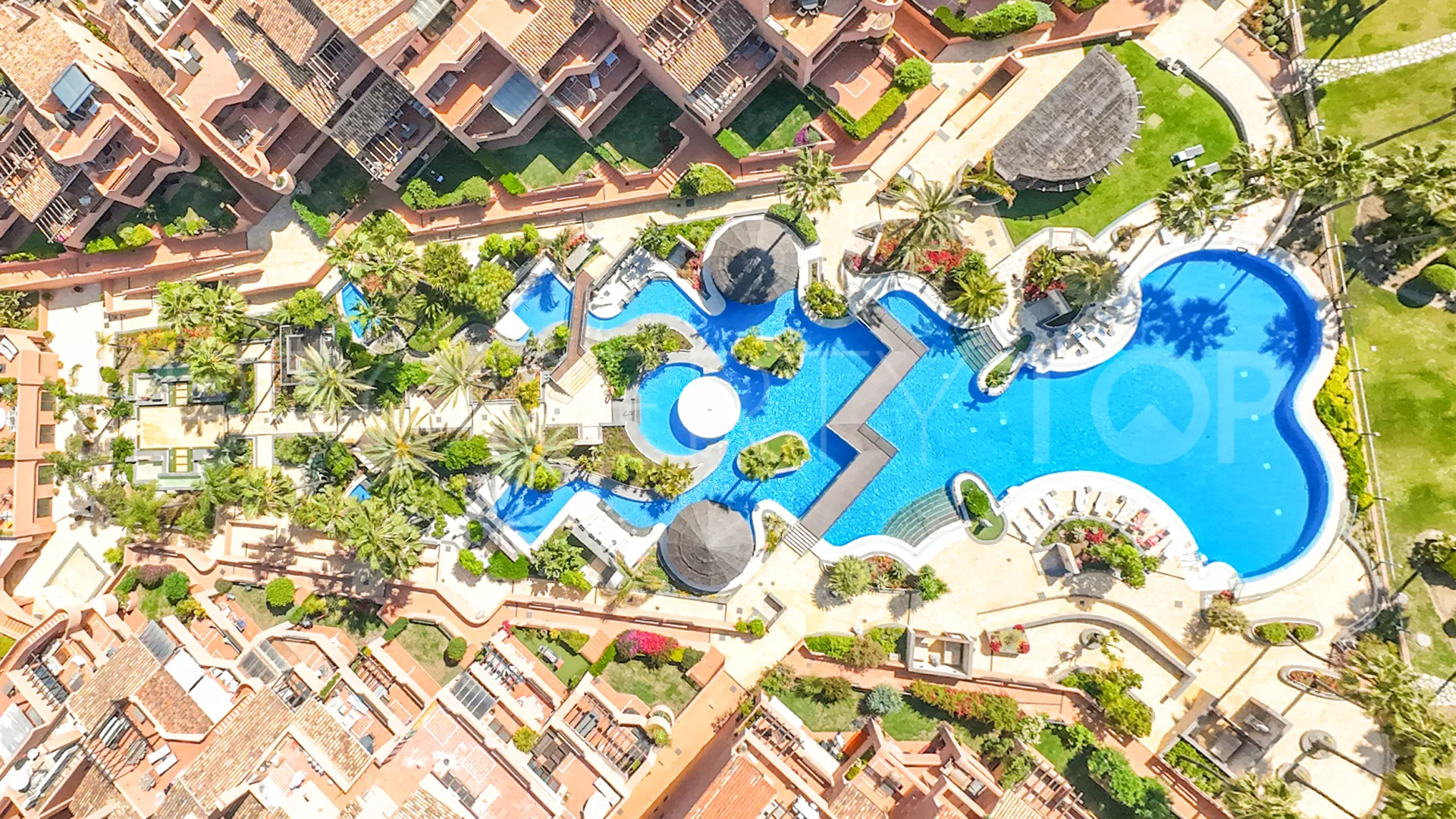 Se vende apartamento con 3 dormitorios en Mar Azul