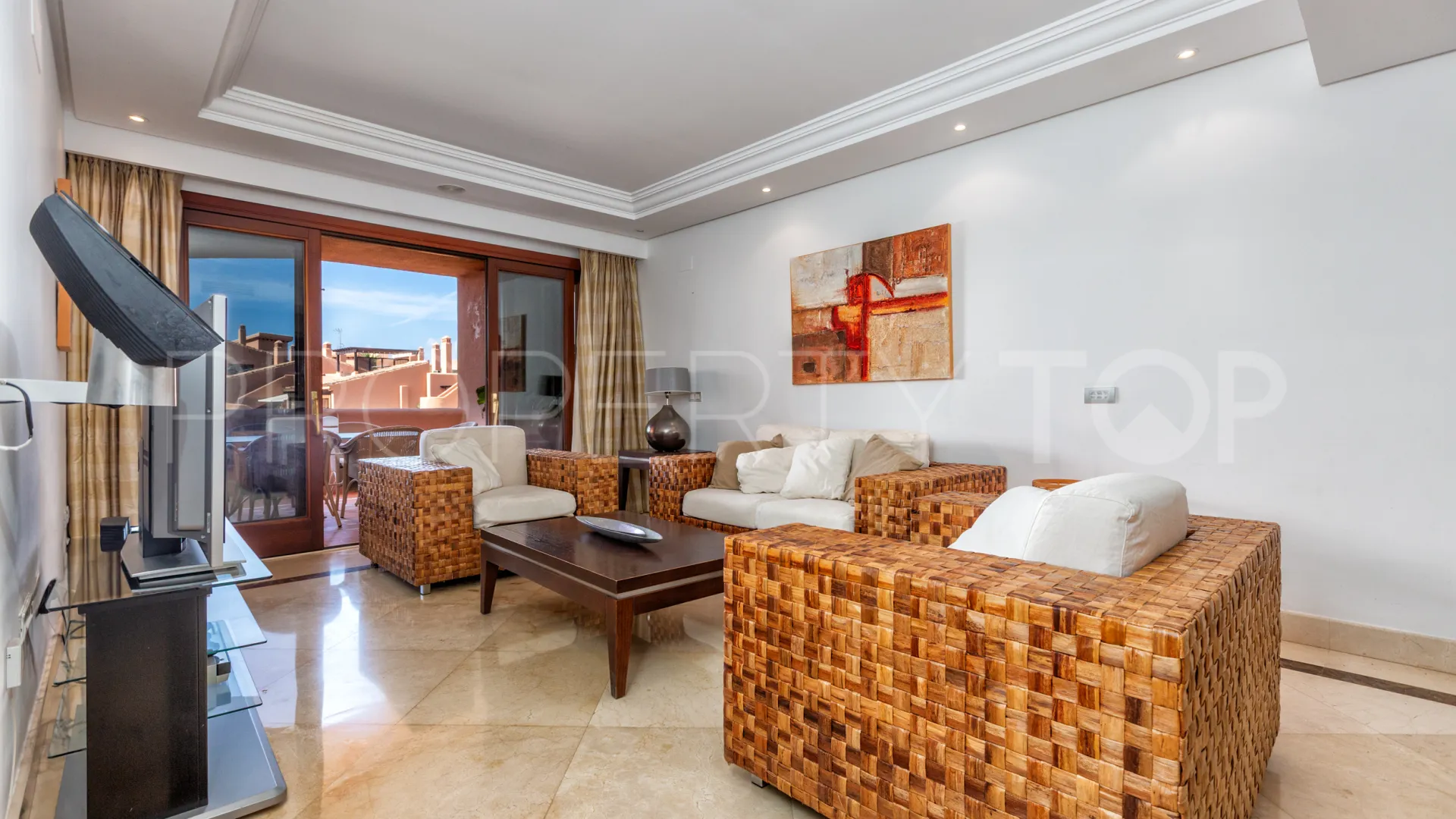 Se vende apartamento con 3 dormitorios en Mar Azul