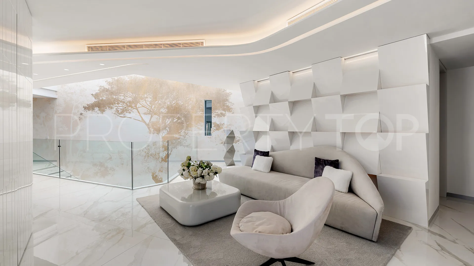 Se vende villa en Los Monteros Playa