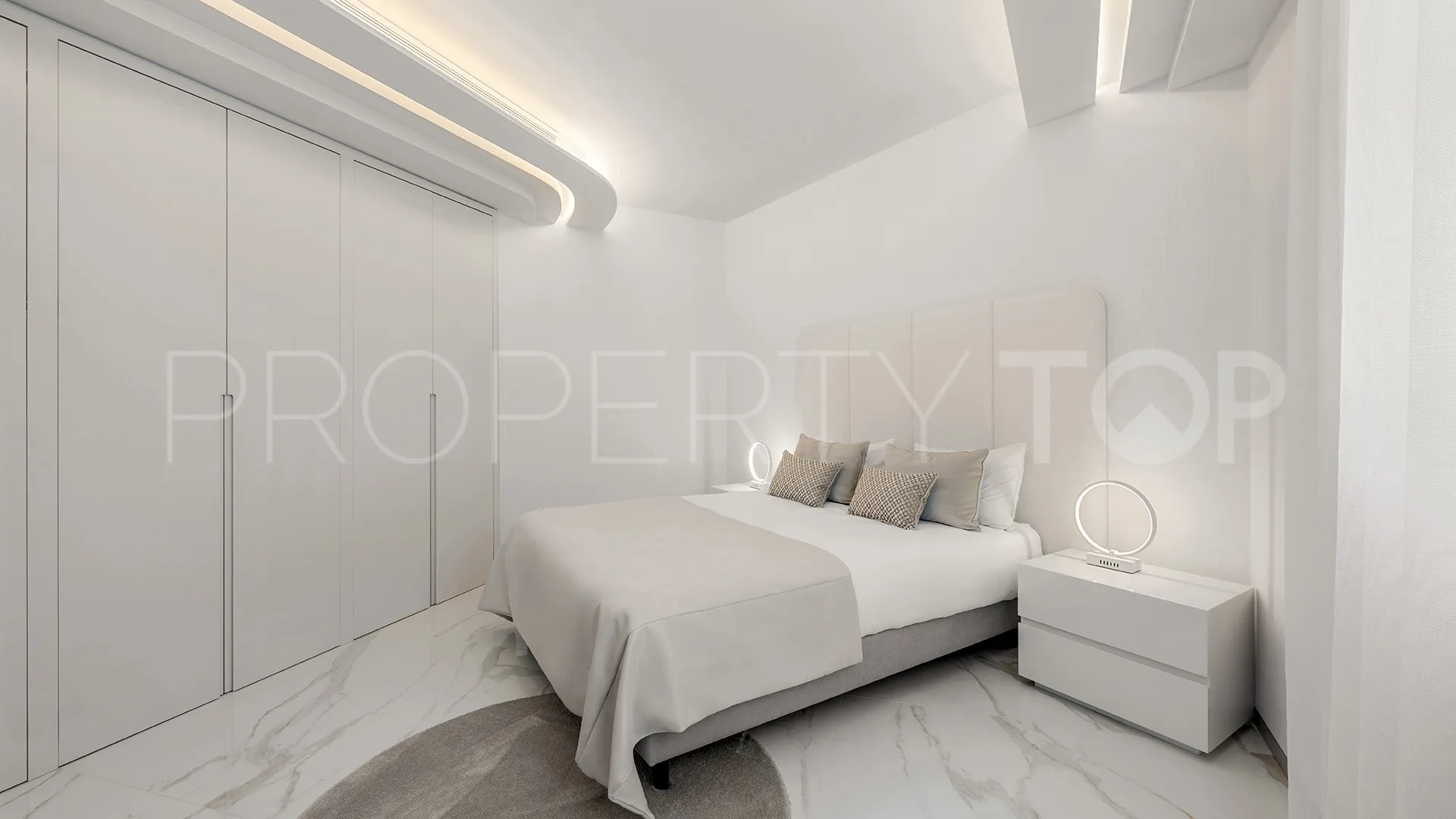 Se vende villa en Los Monteros Playa