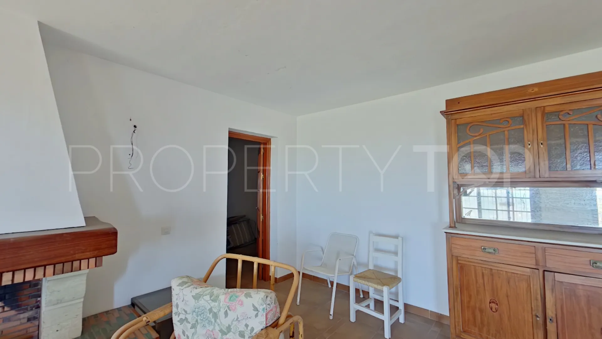Estepona, finca en venta