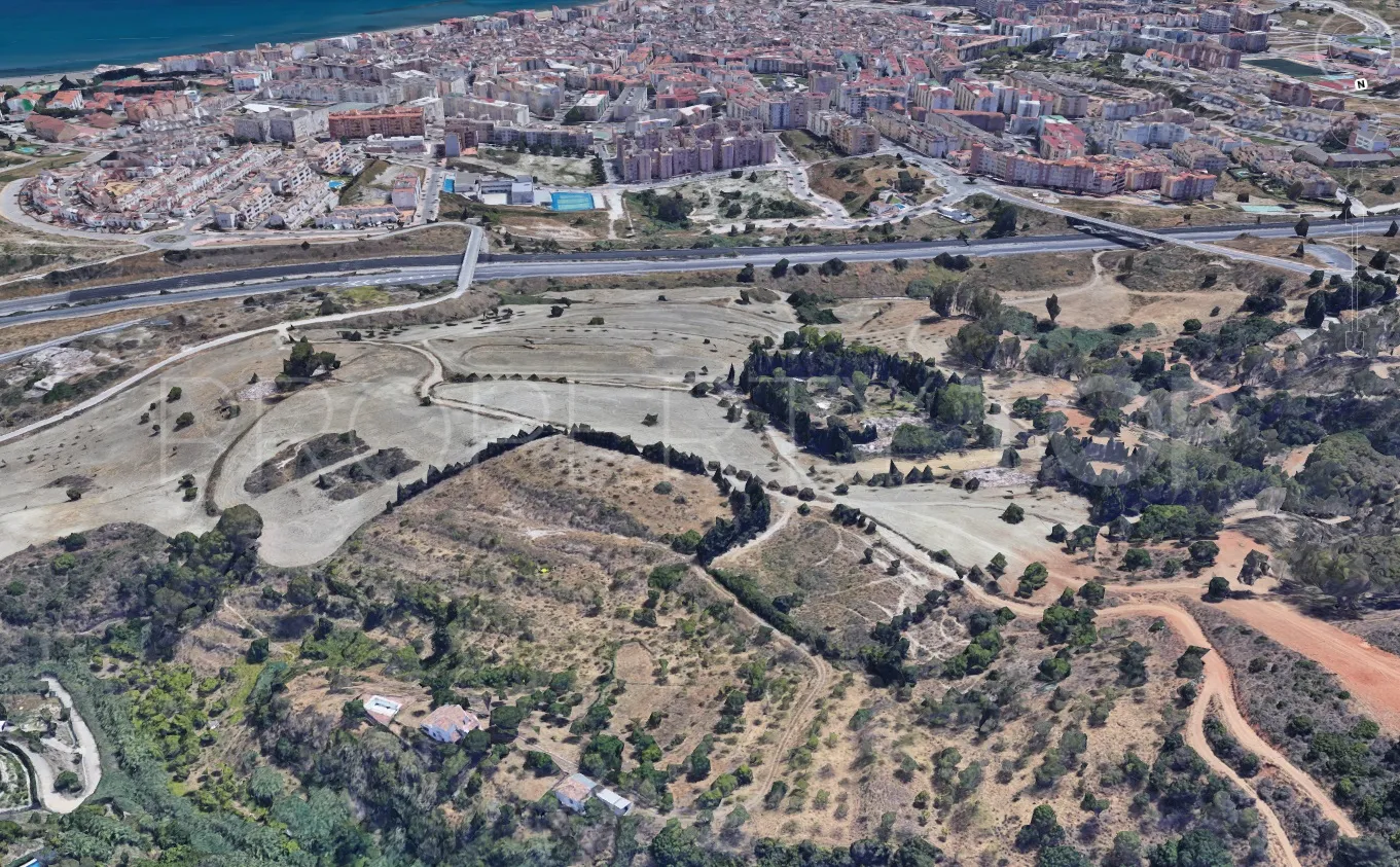 Estepona, finca en venta