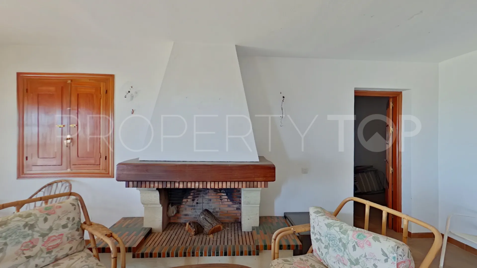 Estepona, finca en venta