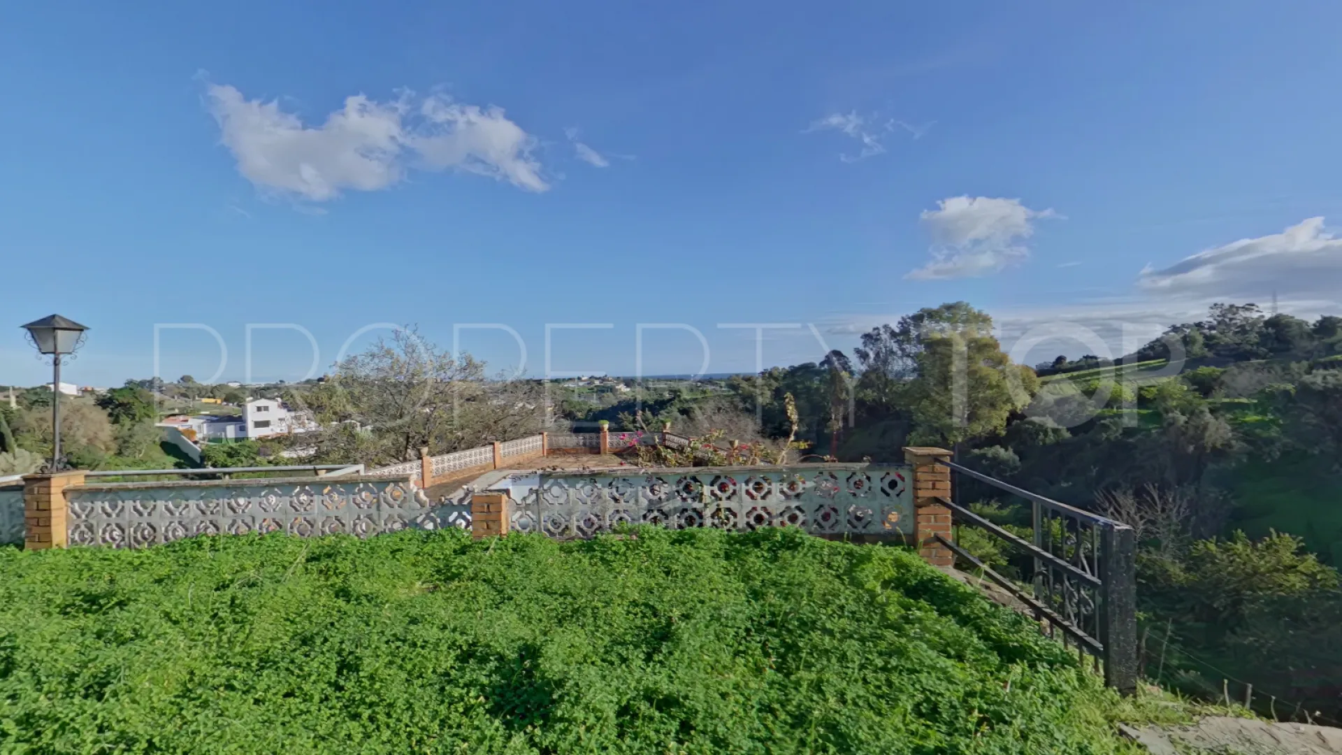 Estepona, finca en venta