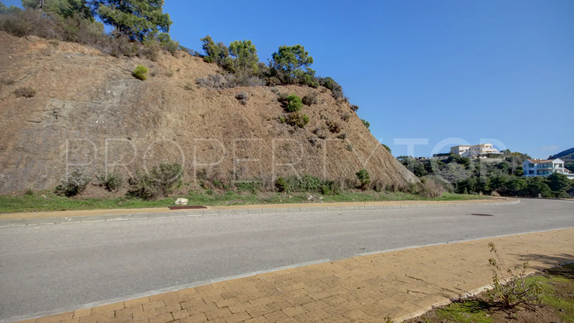 Plot for sale in Marbella Club Golf Resort
