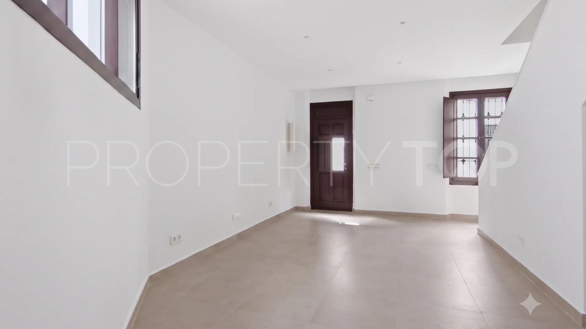 For sale Estepona Old Town town house with 3 bedrooms