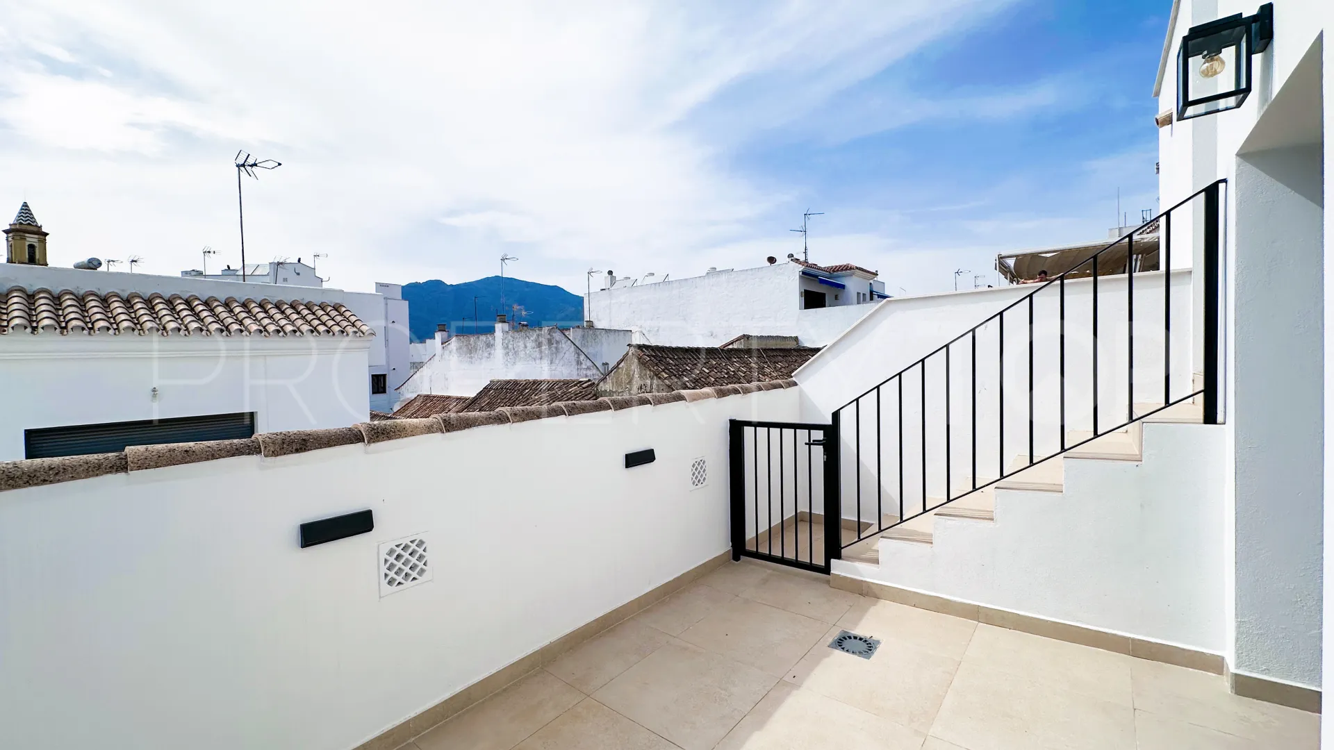 For sale Estepona Old Town town house with 3 bedrooms