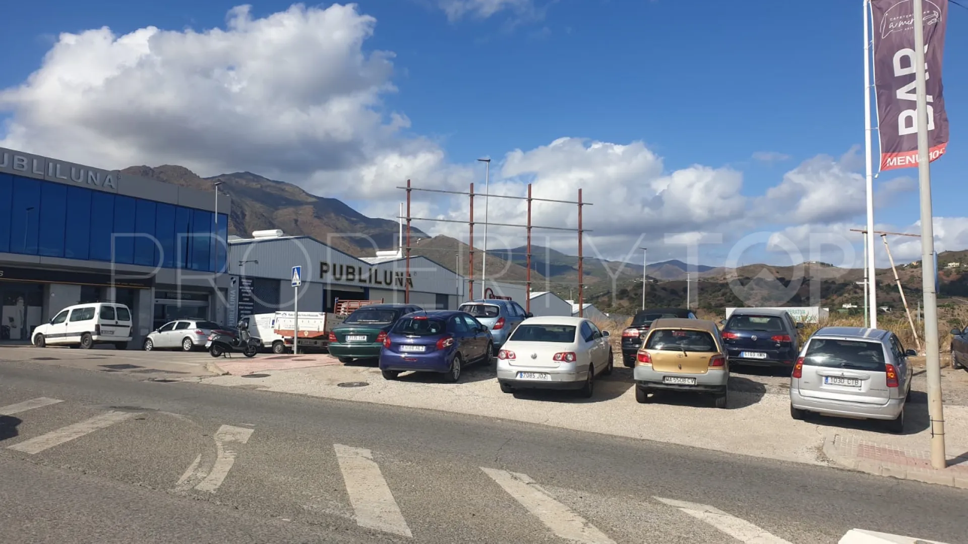 Poligono Industrial, parcela a la venta