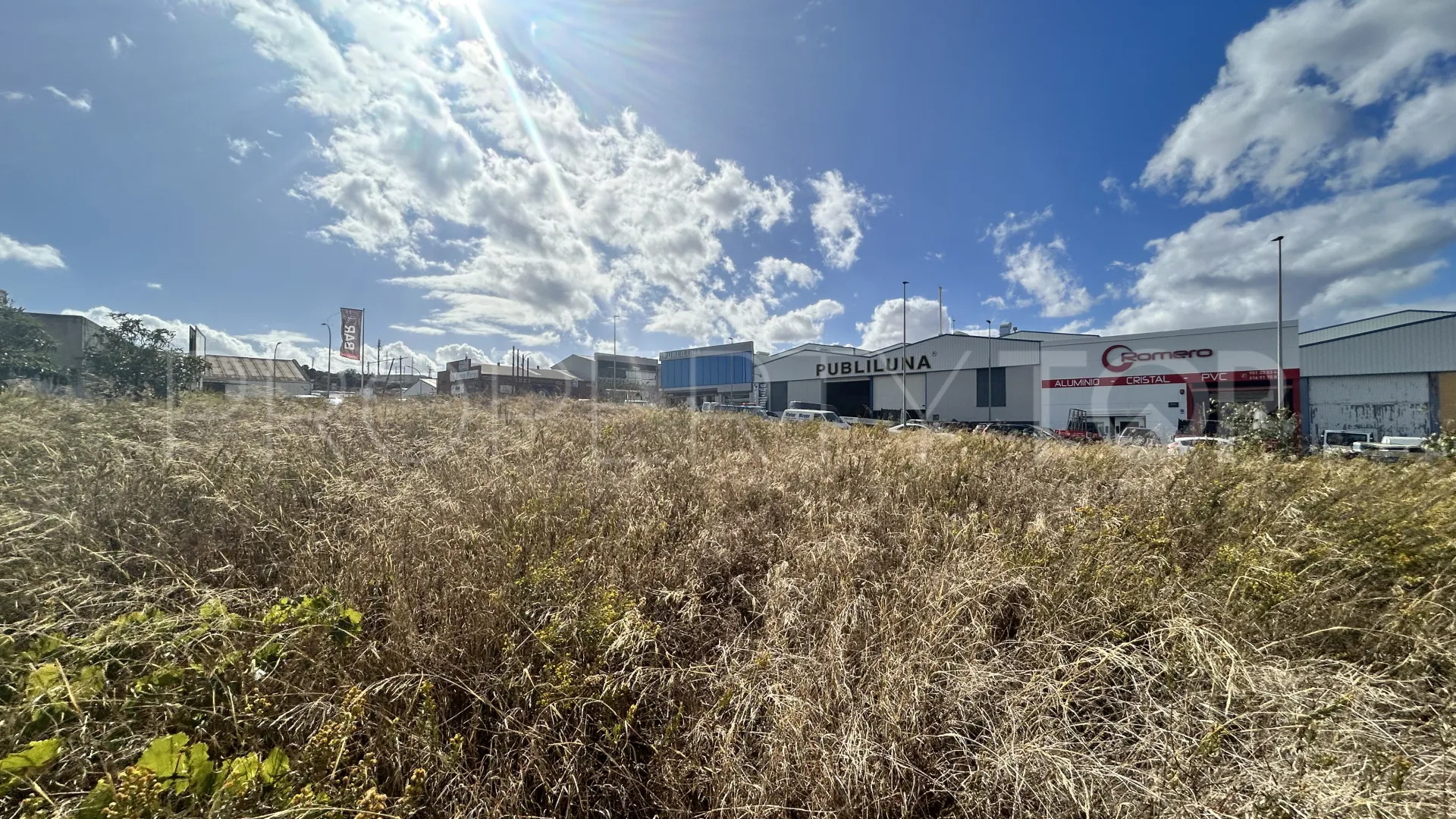 Poligono Industrial, parcela a la venta
