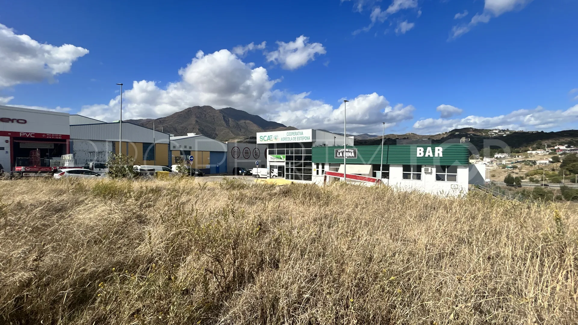 Poligono Industrial, parcela a la venta