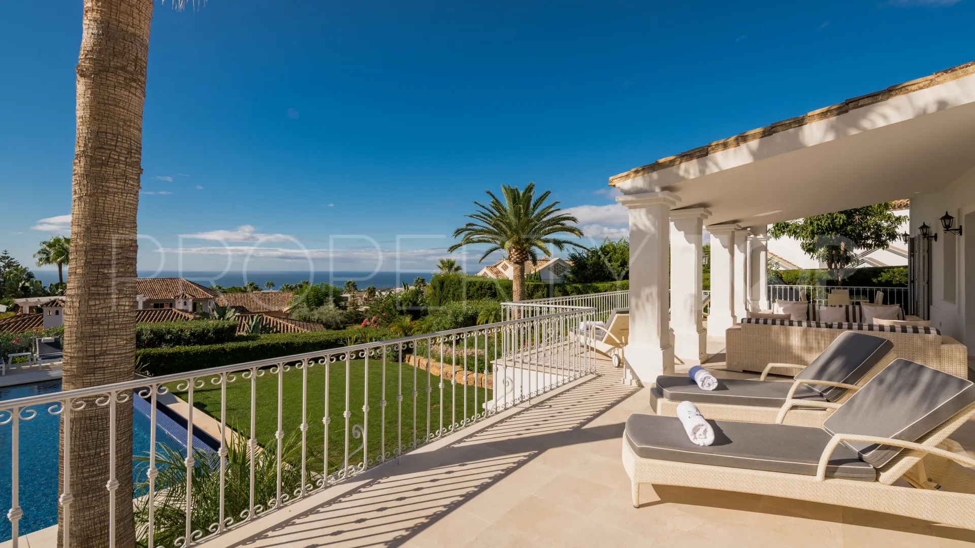 7 bedrooms villa for sale in Sierra Blanca