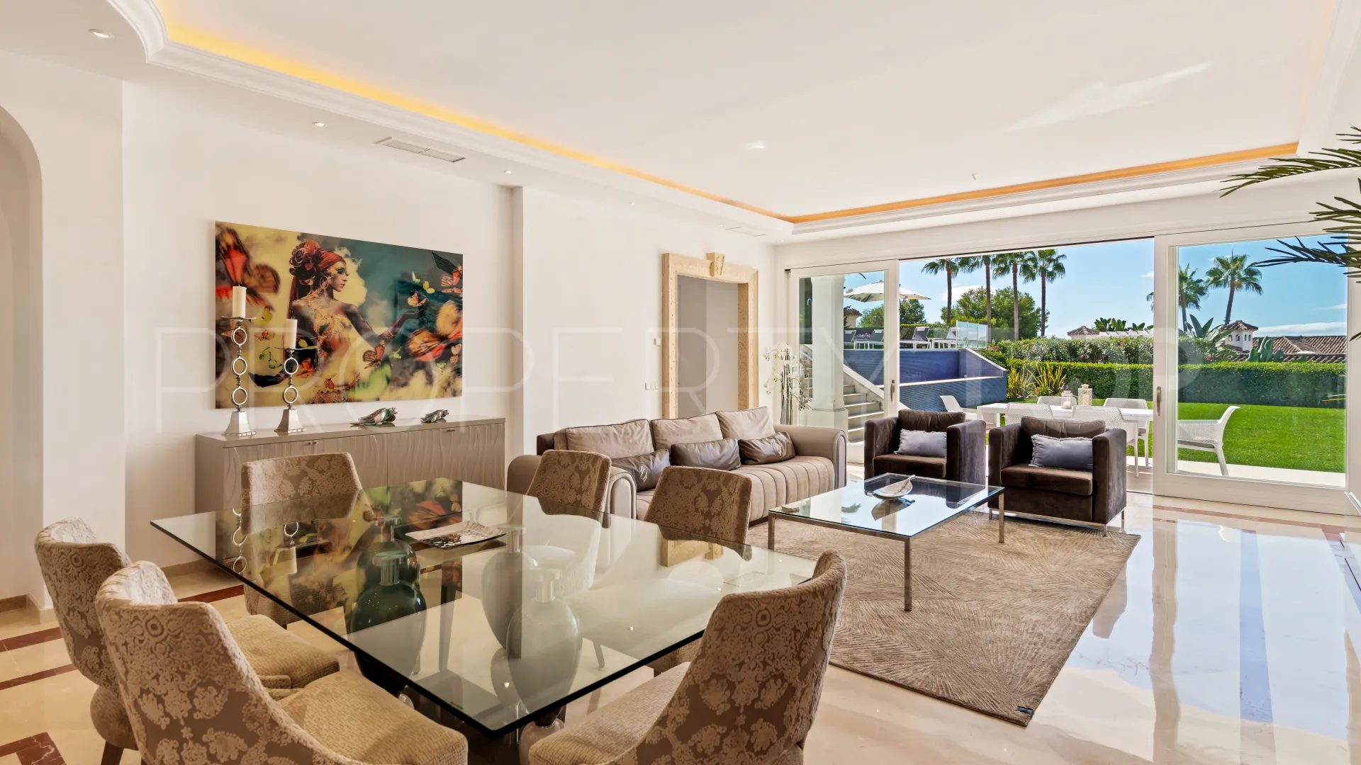 7 bedrooms villa for sale in Sierra Blanca