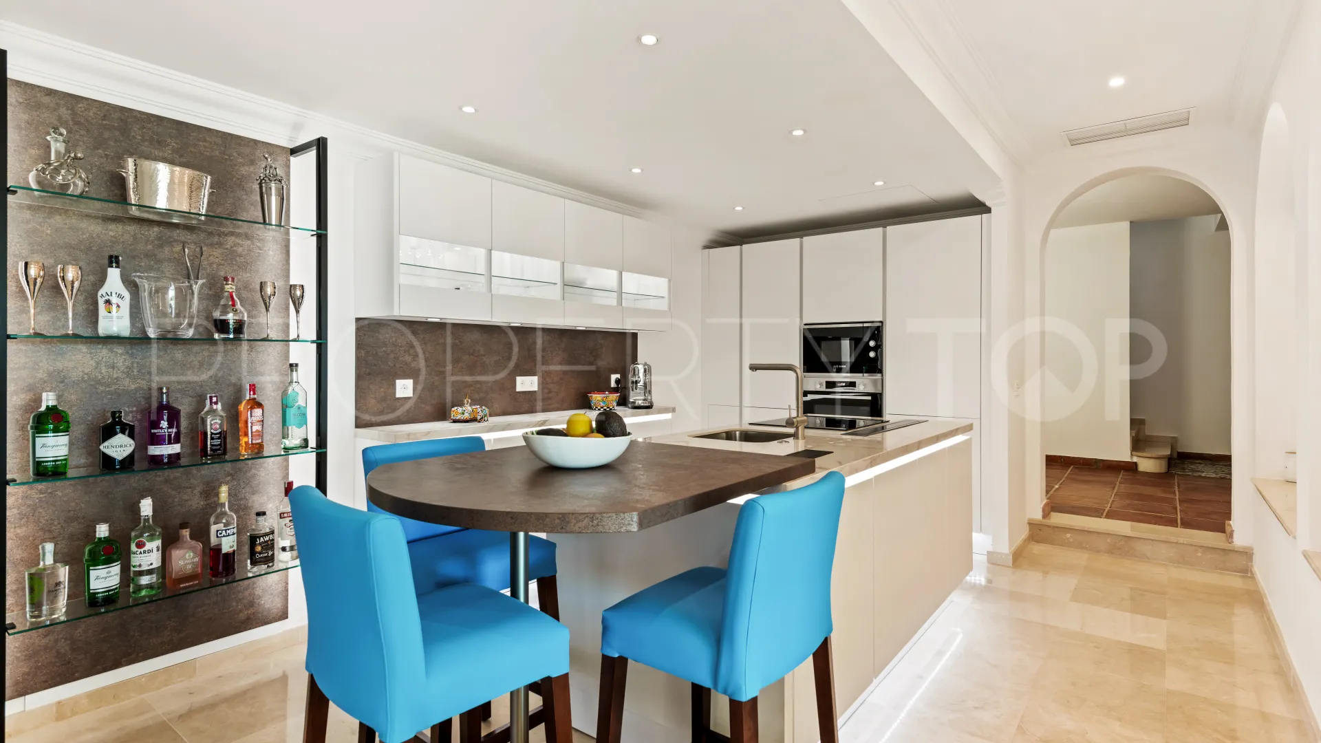 7 bedrooms villa for sale in Sierra Blanca