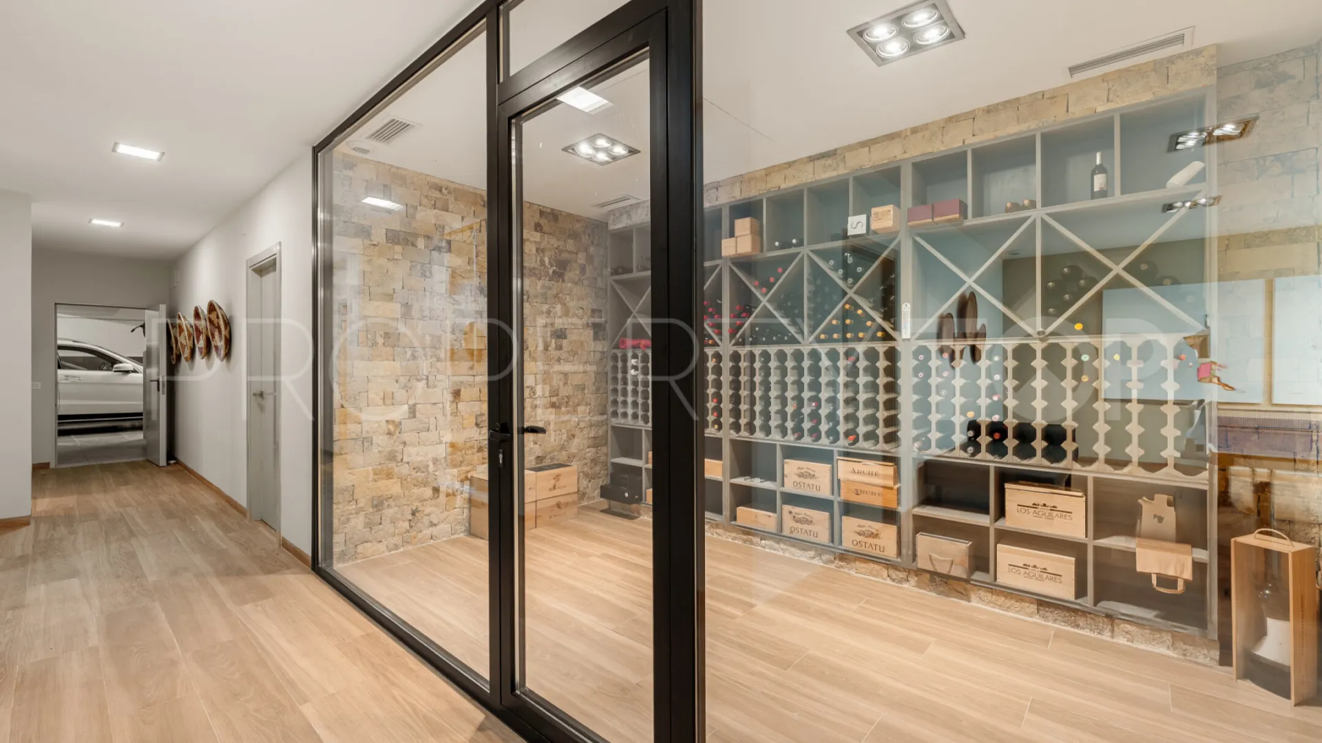 Villa for sale in La Cerquilla with 7 bedrooms