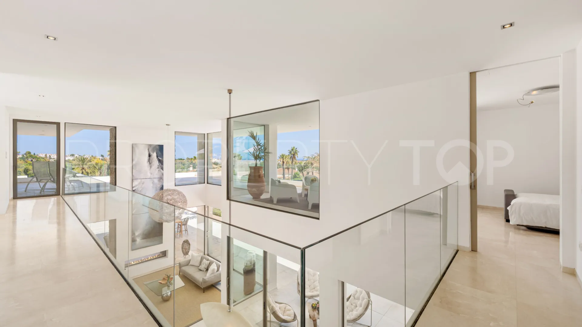 Villa for sale in La Cerquilla with 7 bedrooms