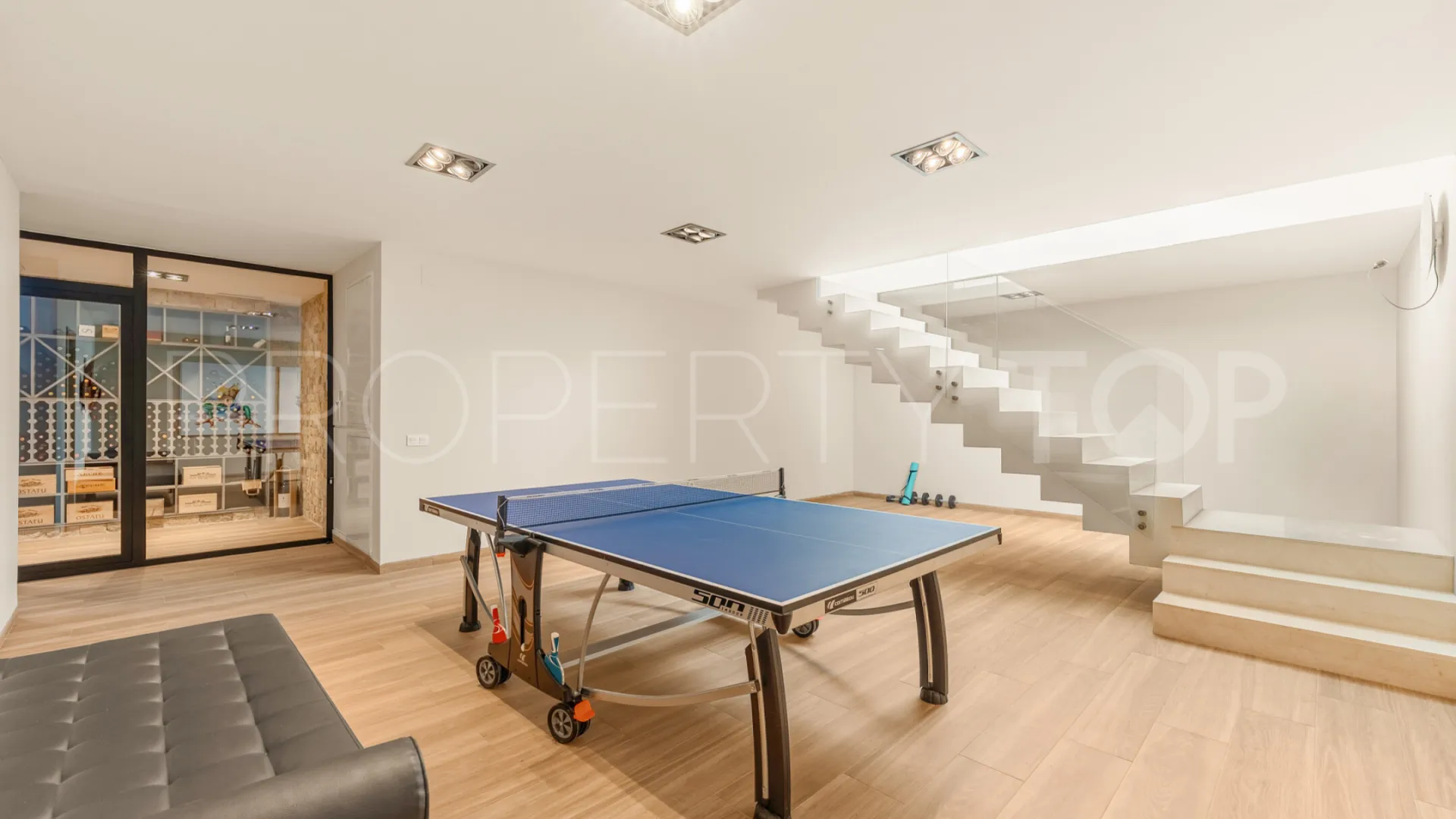 Villa for sale in La Cerquilla with 7 bedrooms