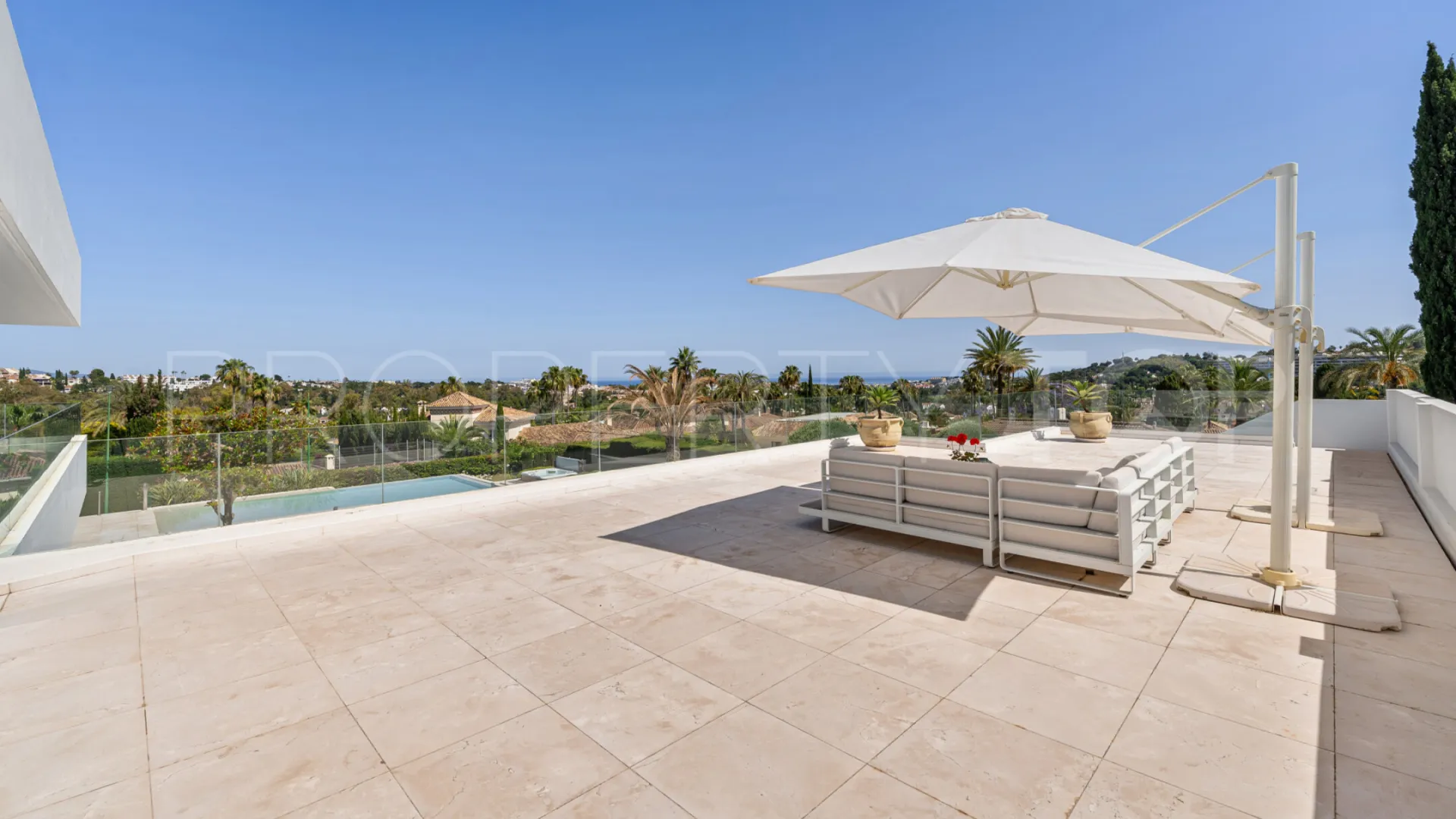 Villa for sale in La Cerquilla with 7 bedrooms