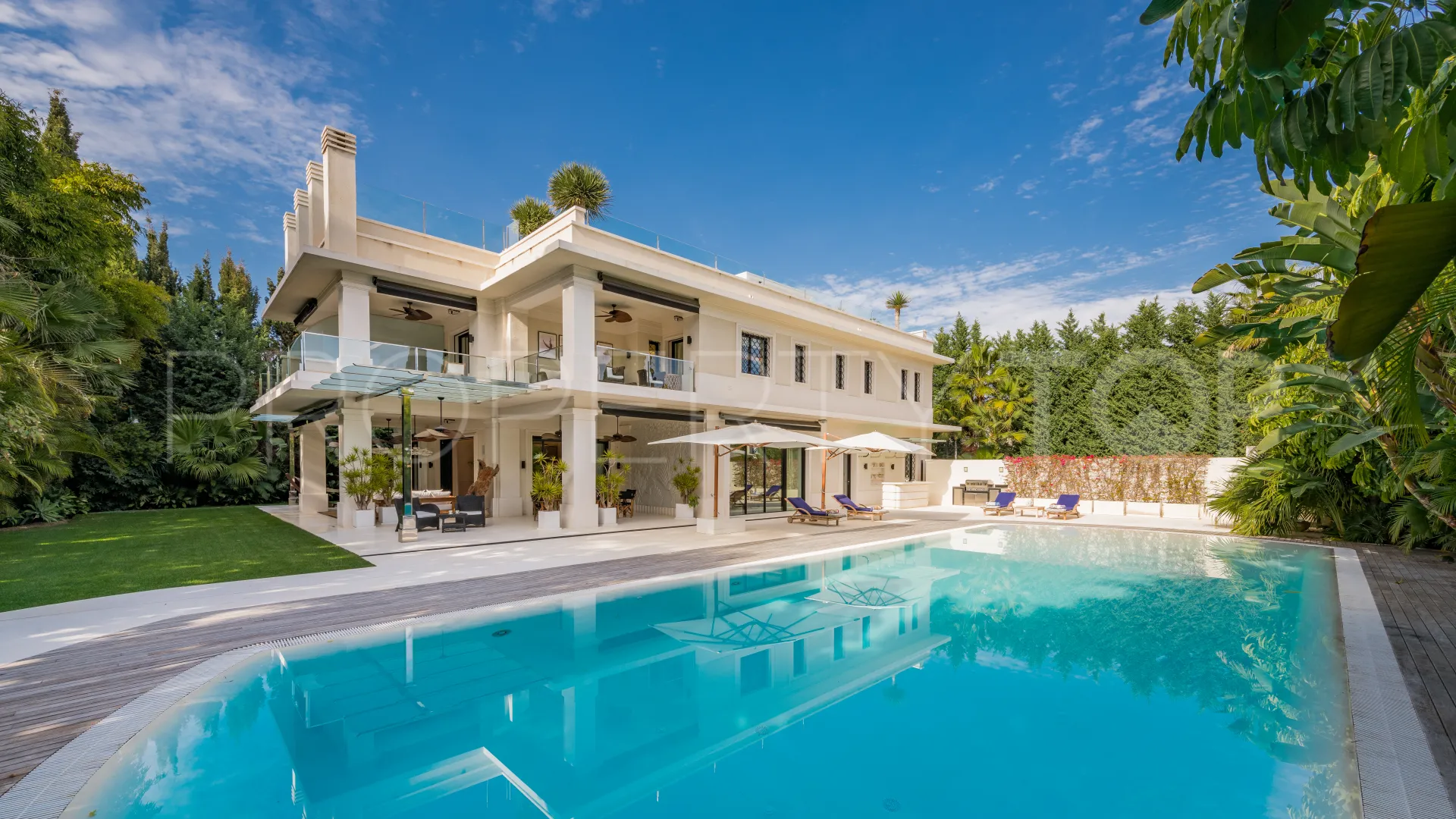 Marbella Club, villa en venta con 8 dormitorios