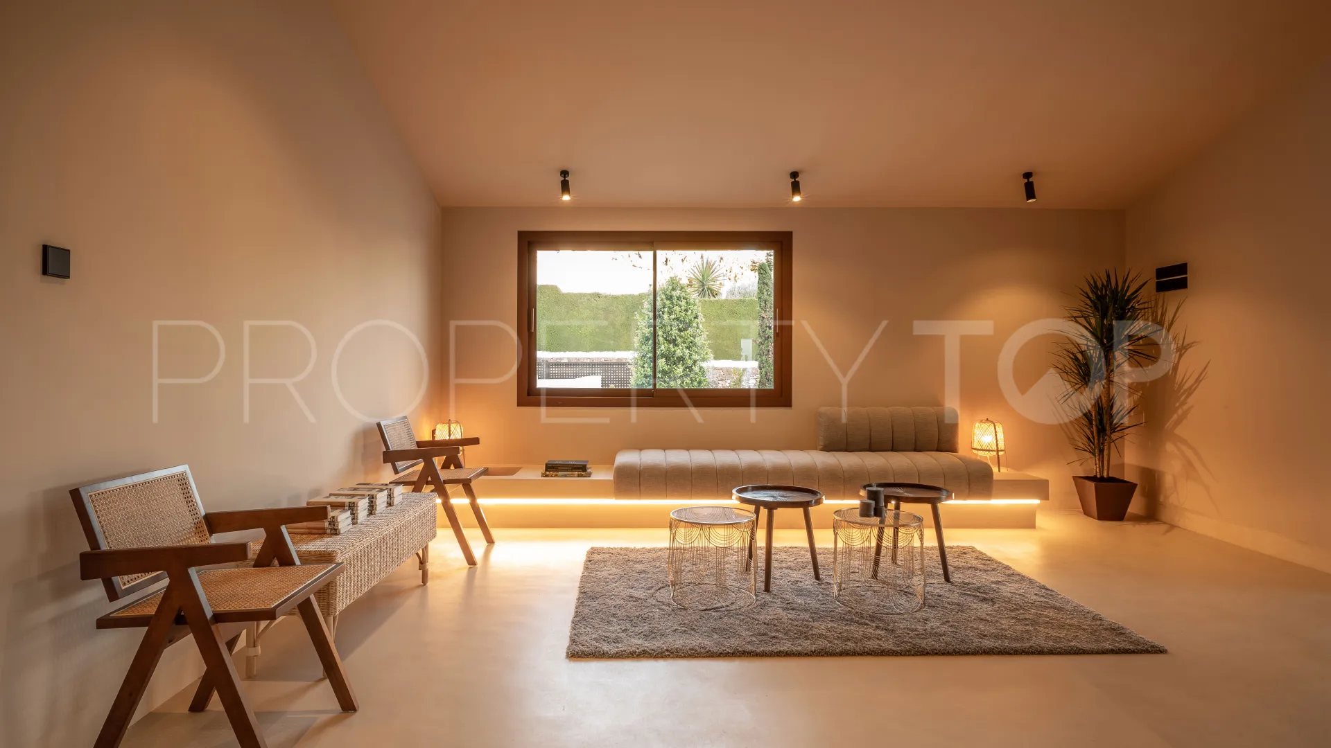 Marbella, villa de 5 dormitorios en venta