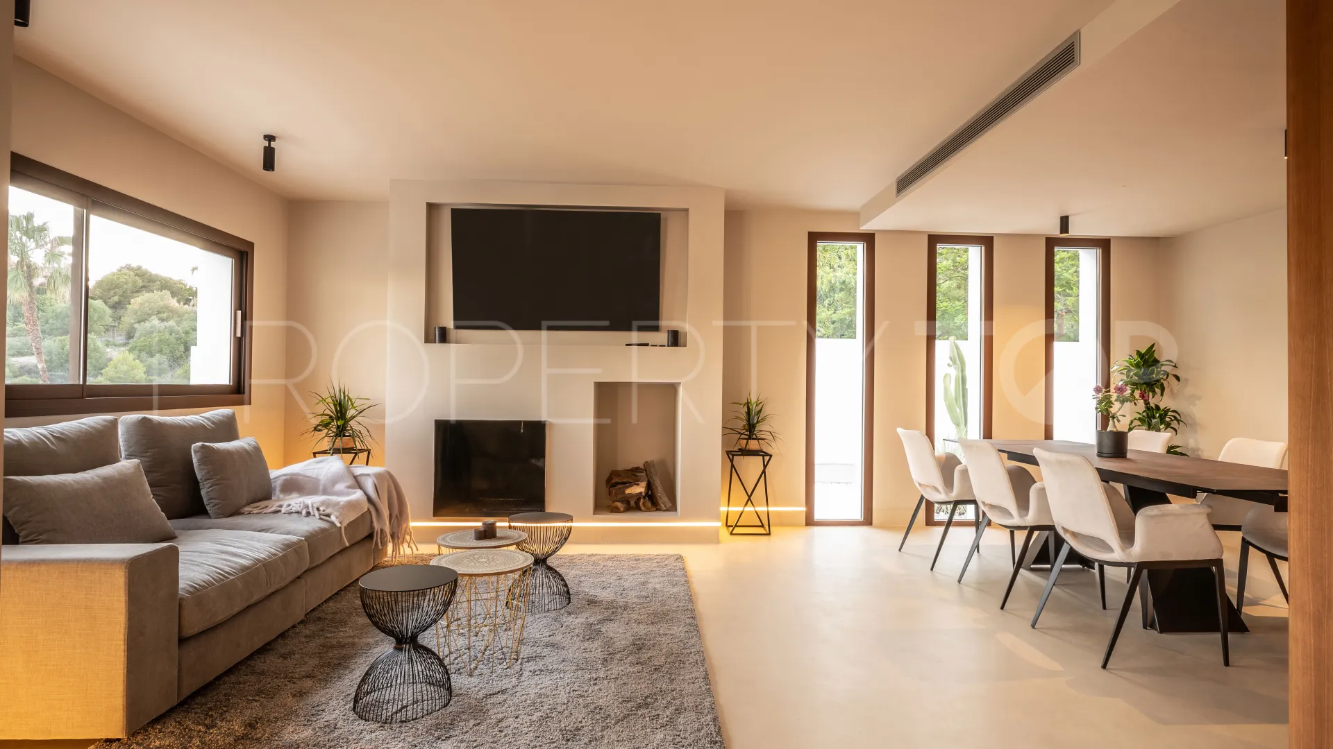 Marbella, villa de 5 dormitorios en venta