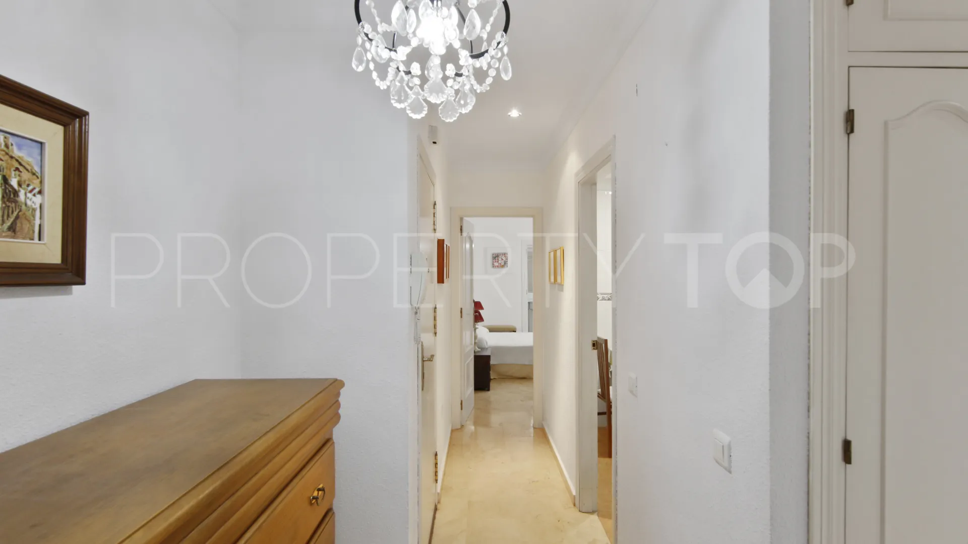 Estepona Centro, apartamento de 2 dormitorios en venta