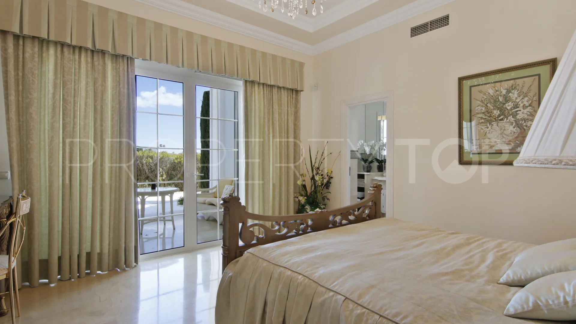 For sale villa in La Zagaleta with 6 bedrooms