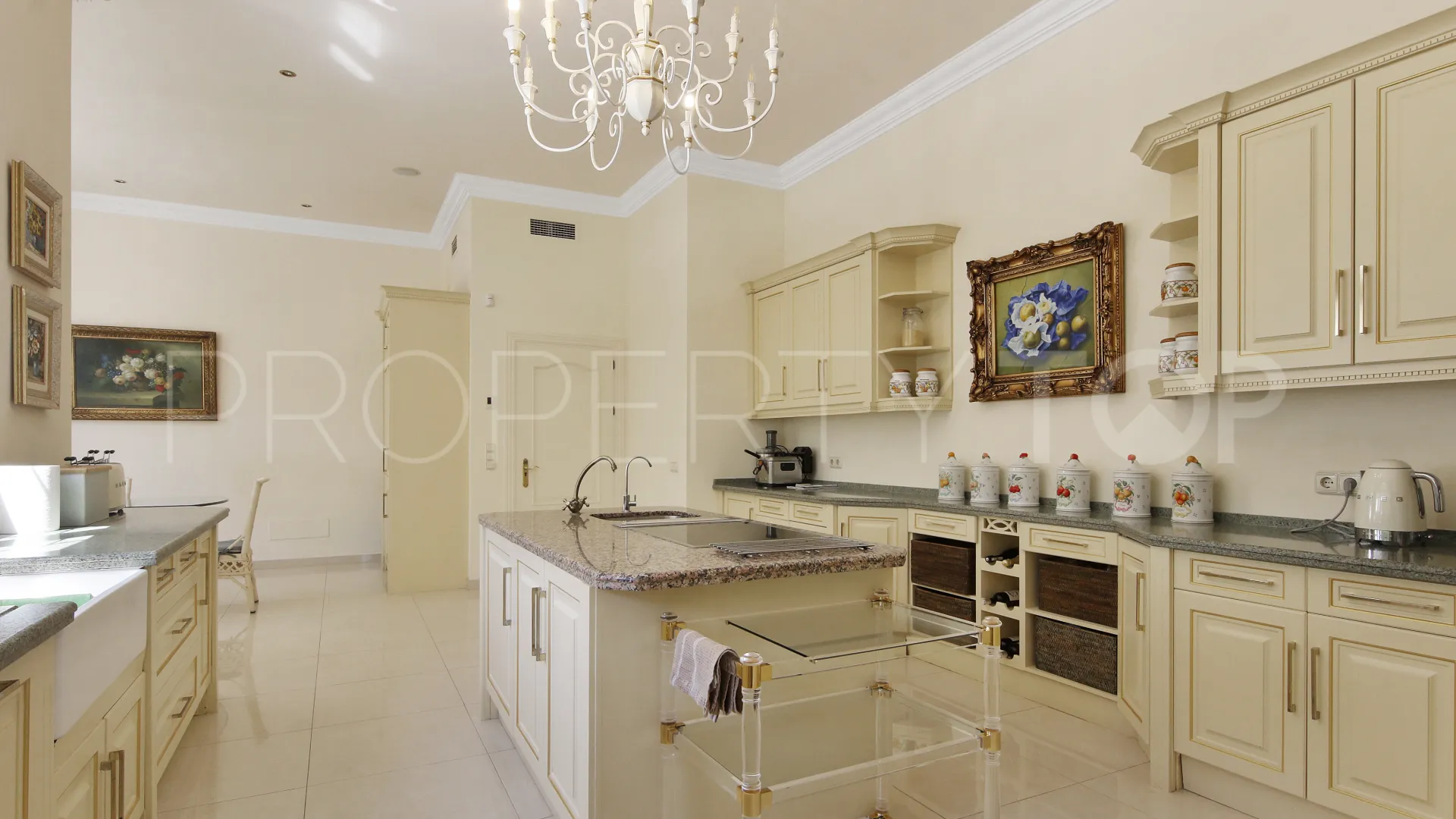 For sale villa in La Zagaleta with 6 bedrooms