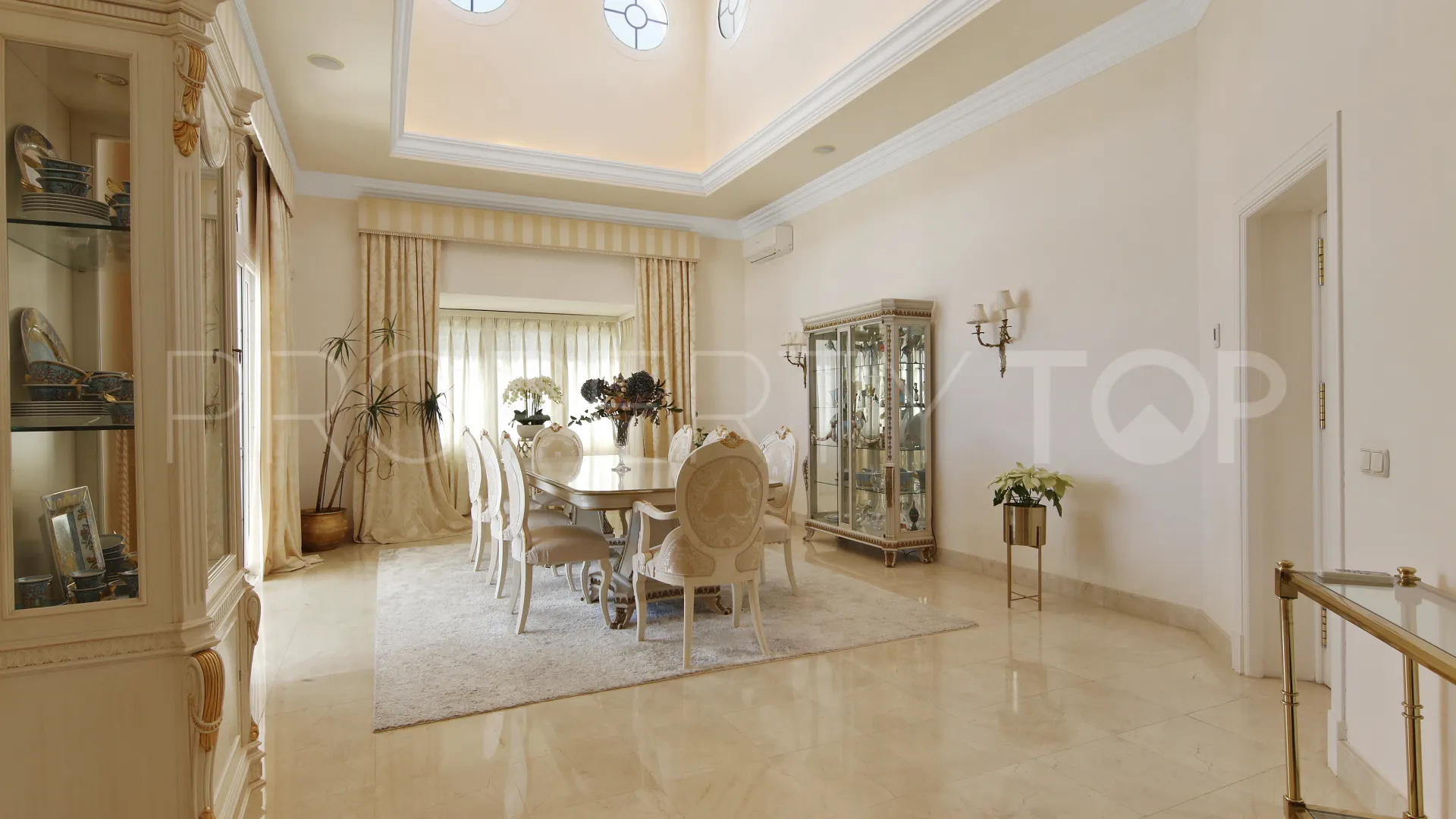 For sale villa in La Zagaleta with 6 bedrooms