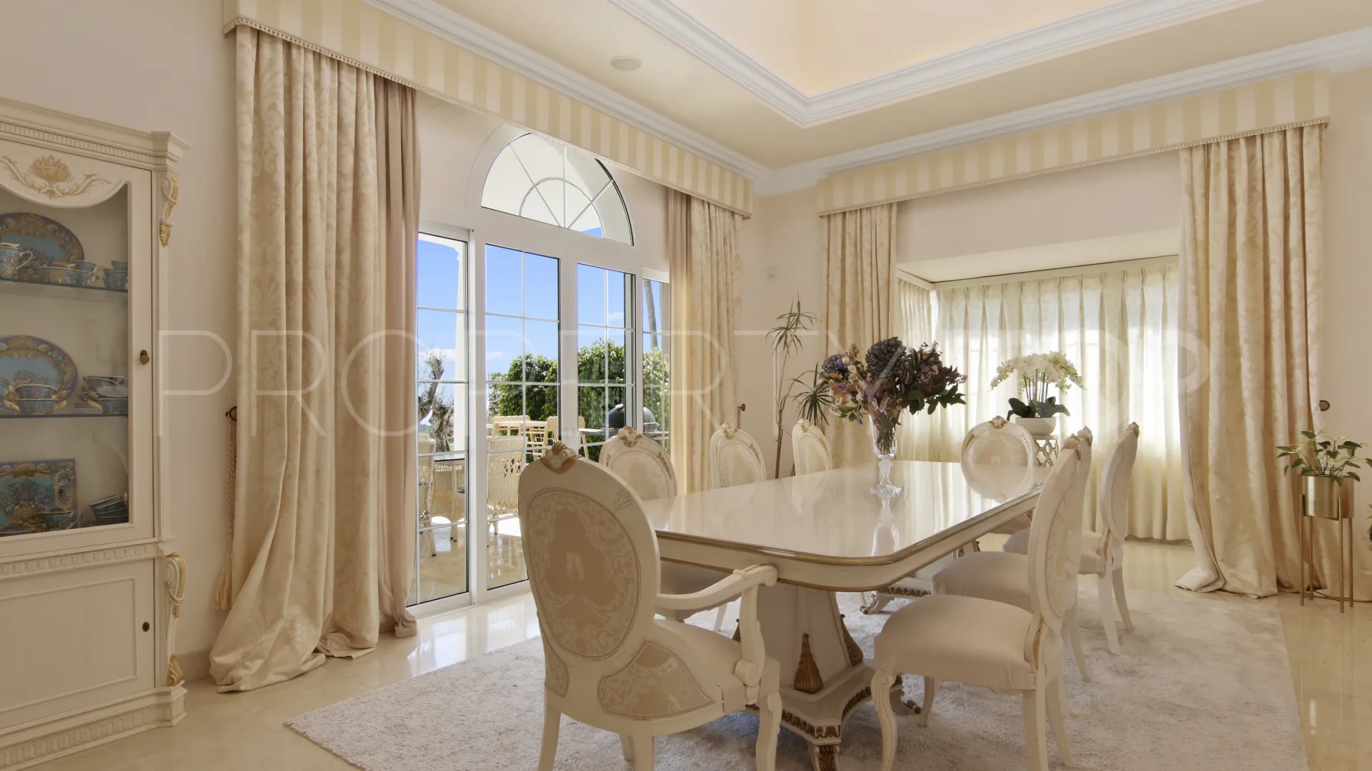 For sale villa in La Zagaleta with 6 bedrooms