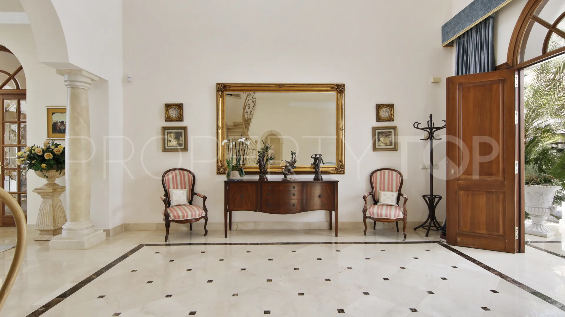 For sale villa in La Zagaleta with 6 bedrooms