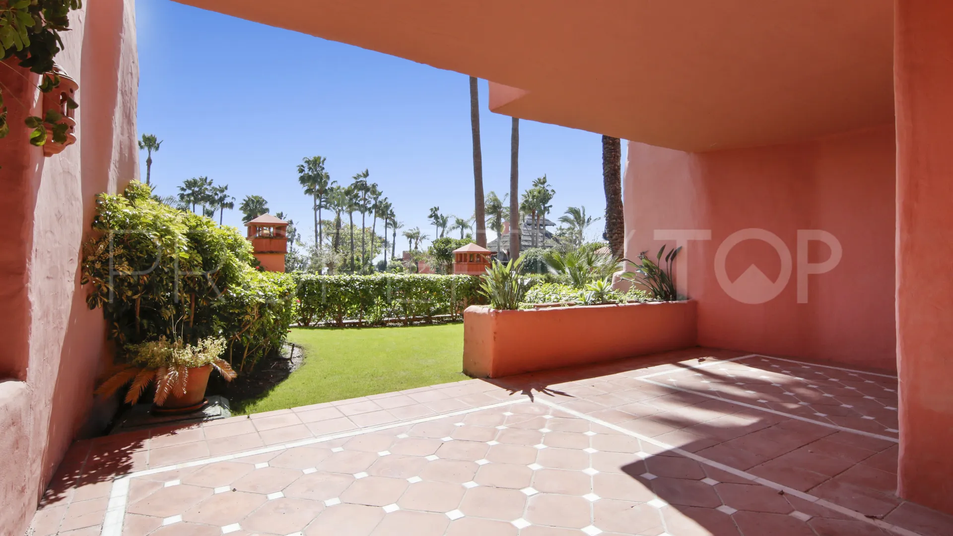 For sale 3 bedrooms ground floor apartment in Cabo Bermejo