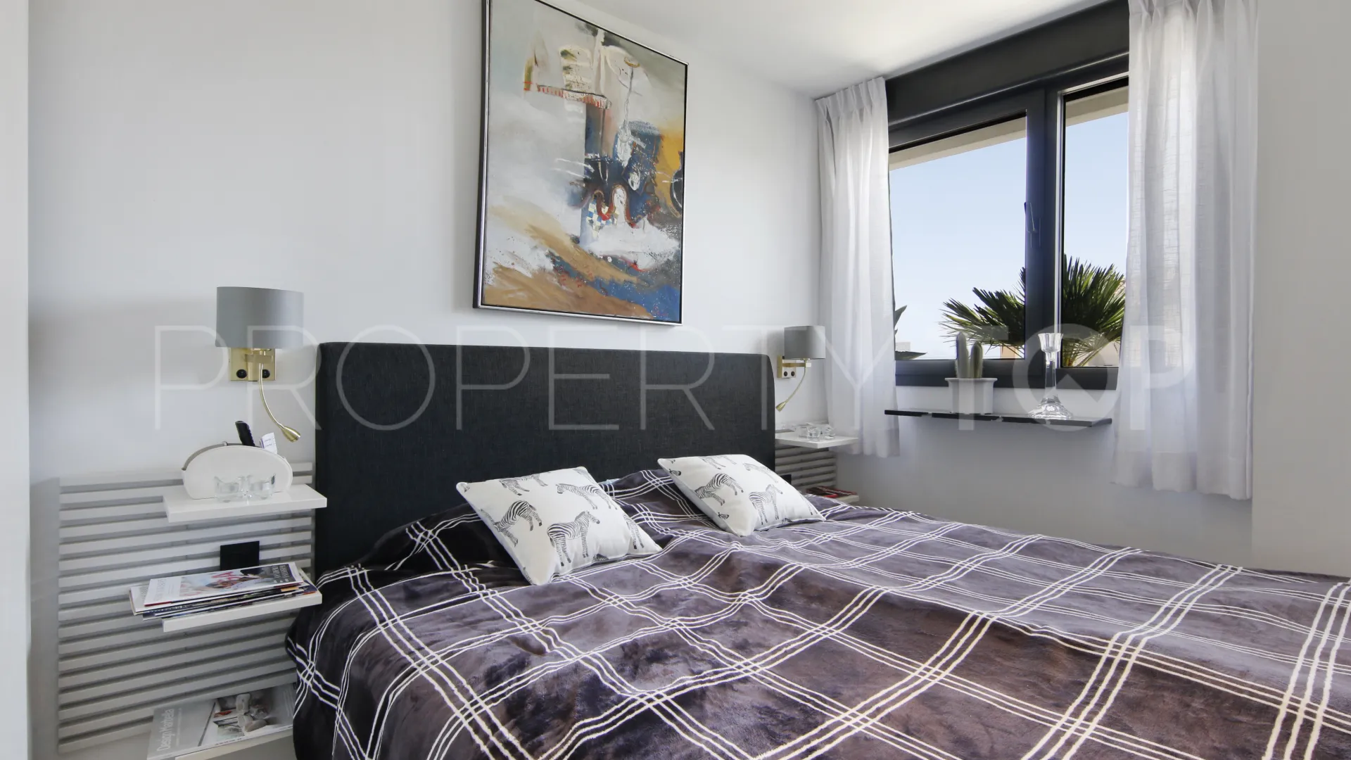 Ático en venta en Estepona Centro de 3 dormitorios