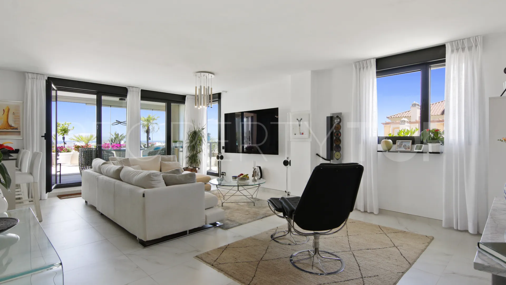 Ático en venta en Estepona Centro de 3 dormitorios