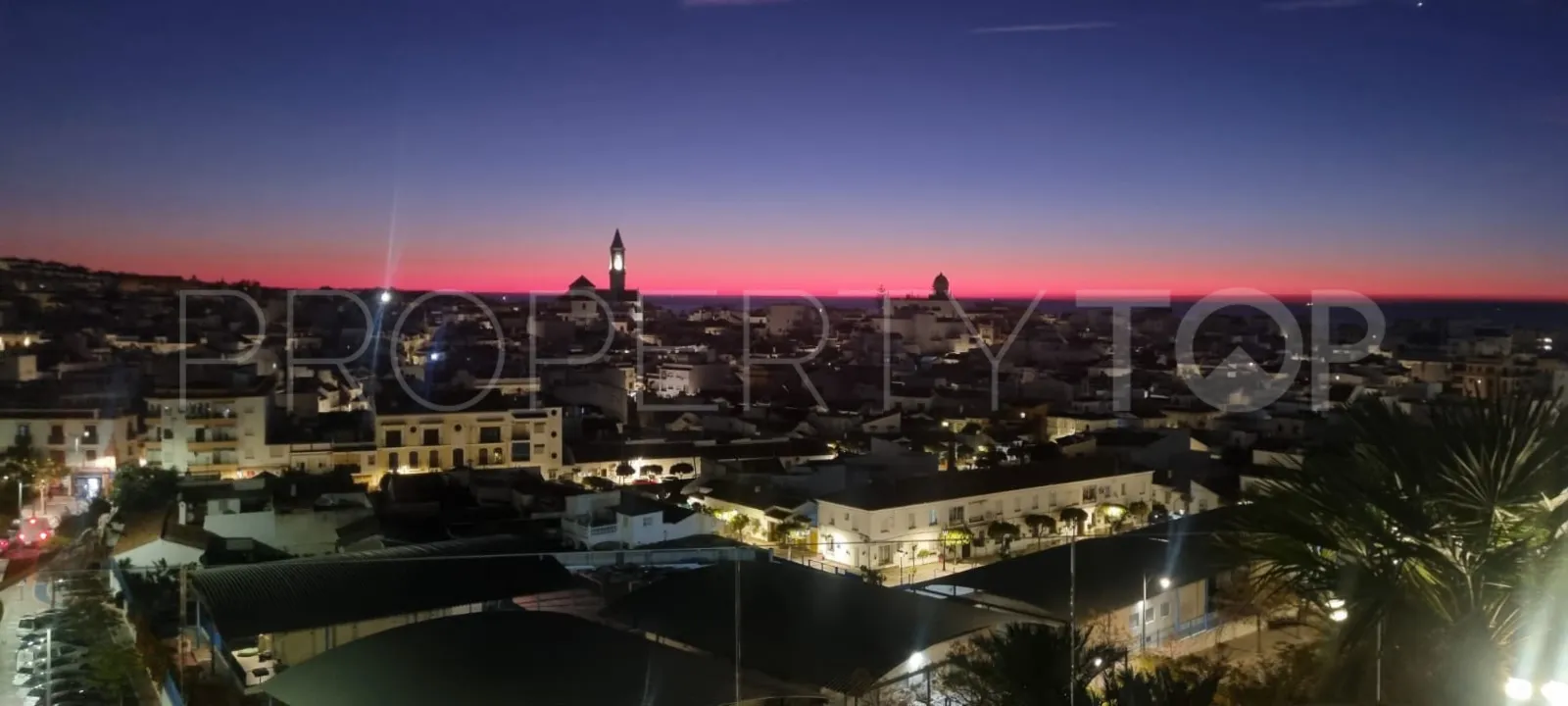 Ático en venta en Estepona Centro de 3 dormitorios