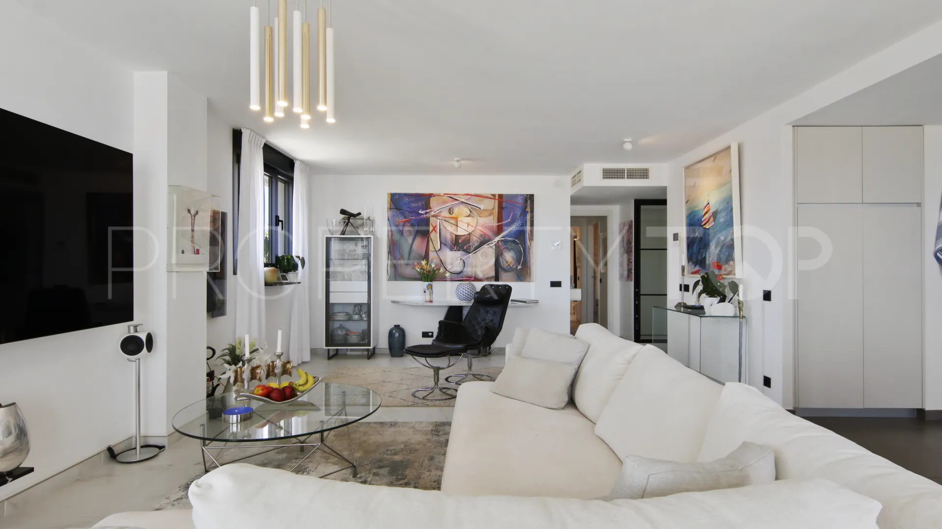 Ático en venta en Estepona Centro de 3 dormitorios