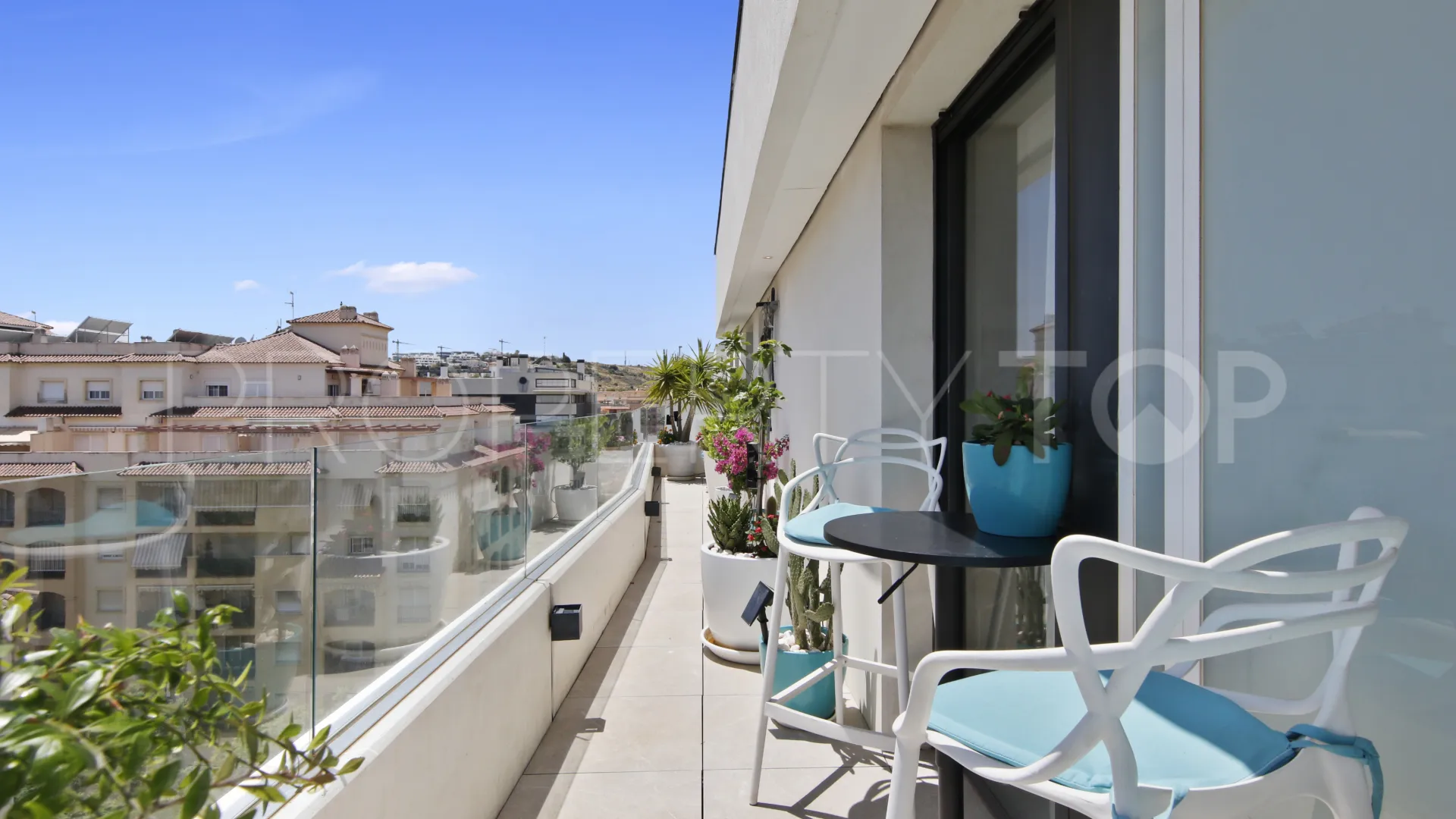 Ático en venta en Estepona Centro de 3 dormitorios