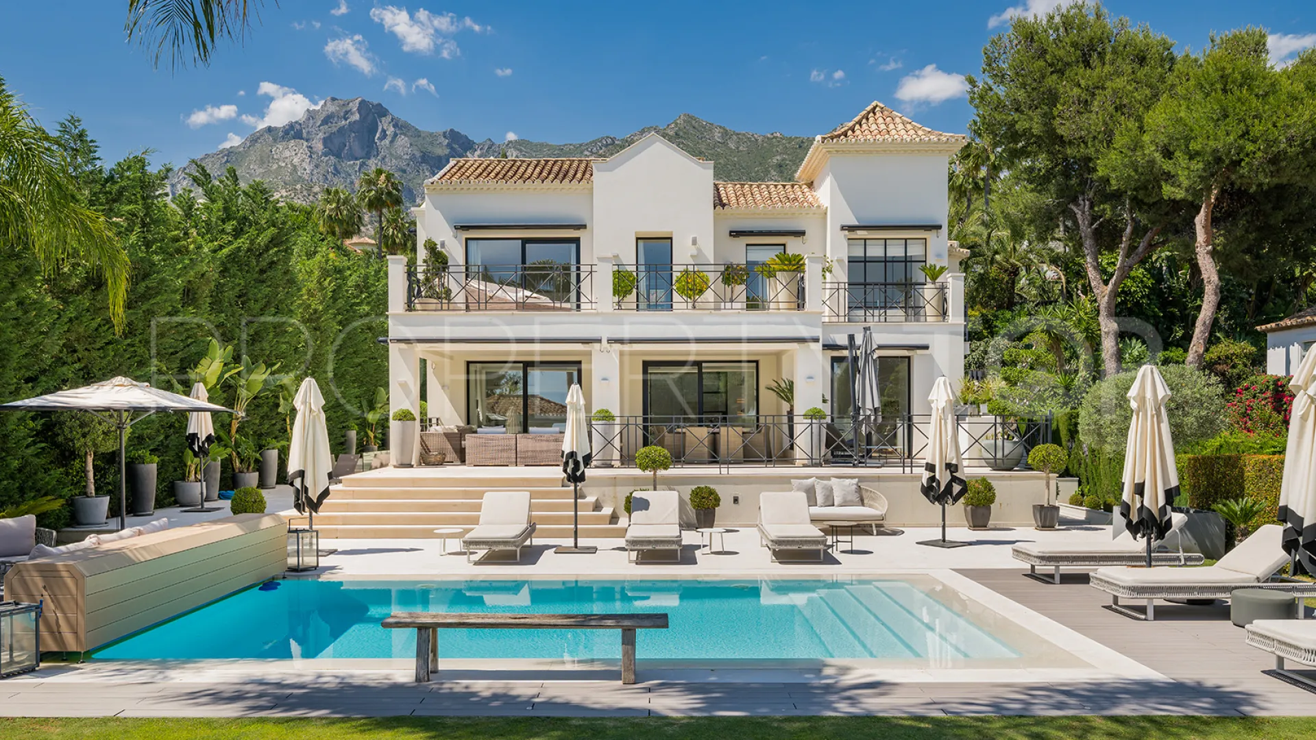 Sierra Blanca, villa en venta