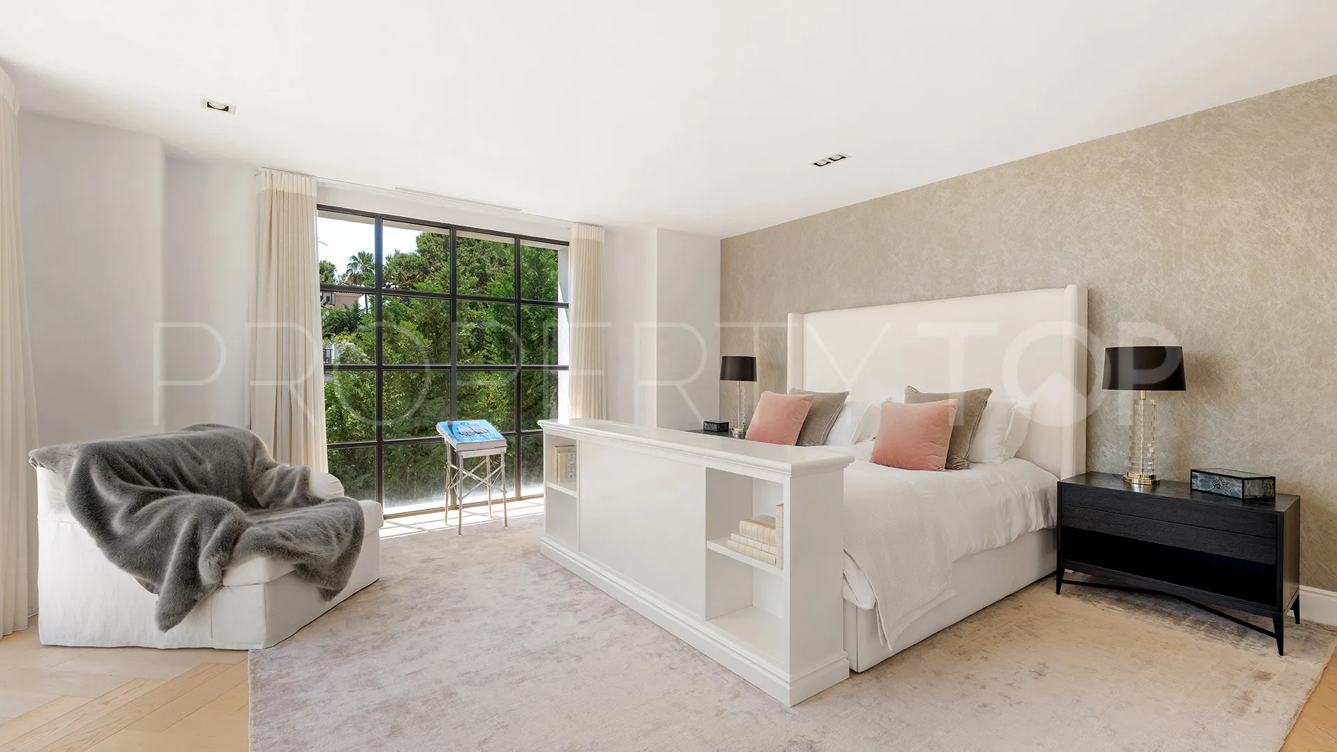 Sierra Blanca, villa en venta