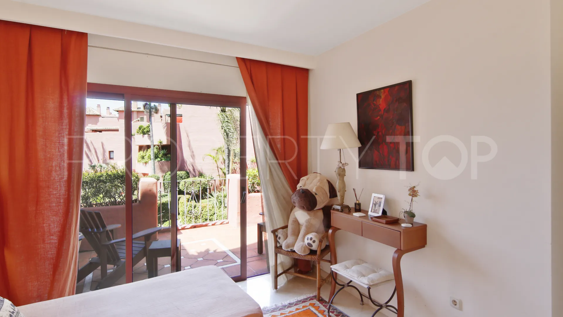 Se vende atico duplex en Menara Beach