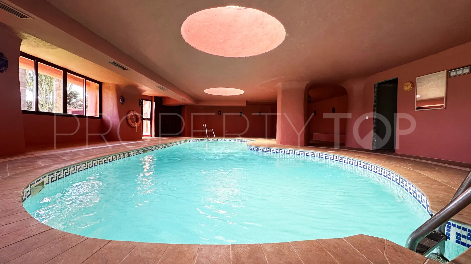 Se vende atico duplex en Menara Beach