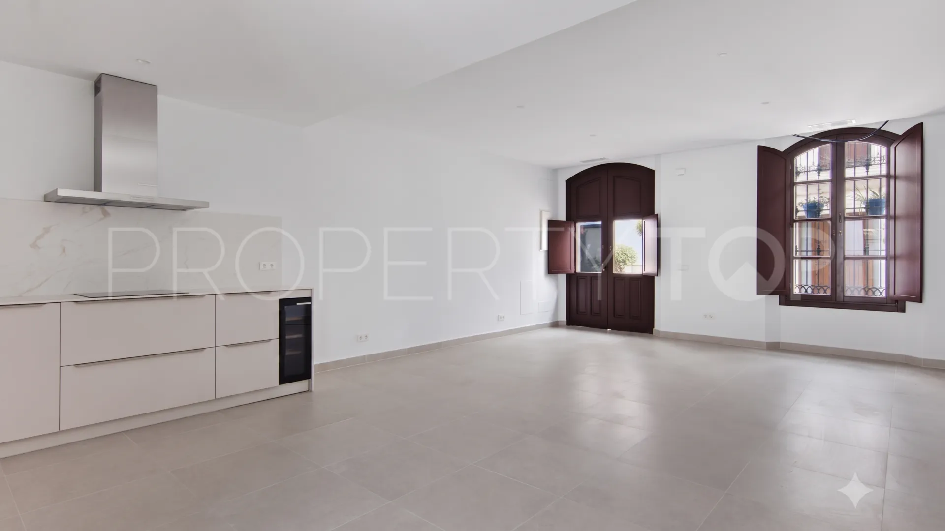 Town house for sale in Estepona Old Town