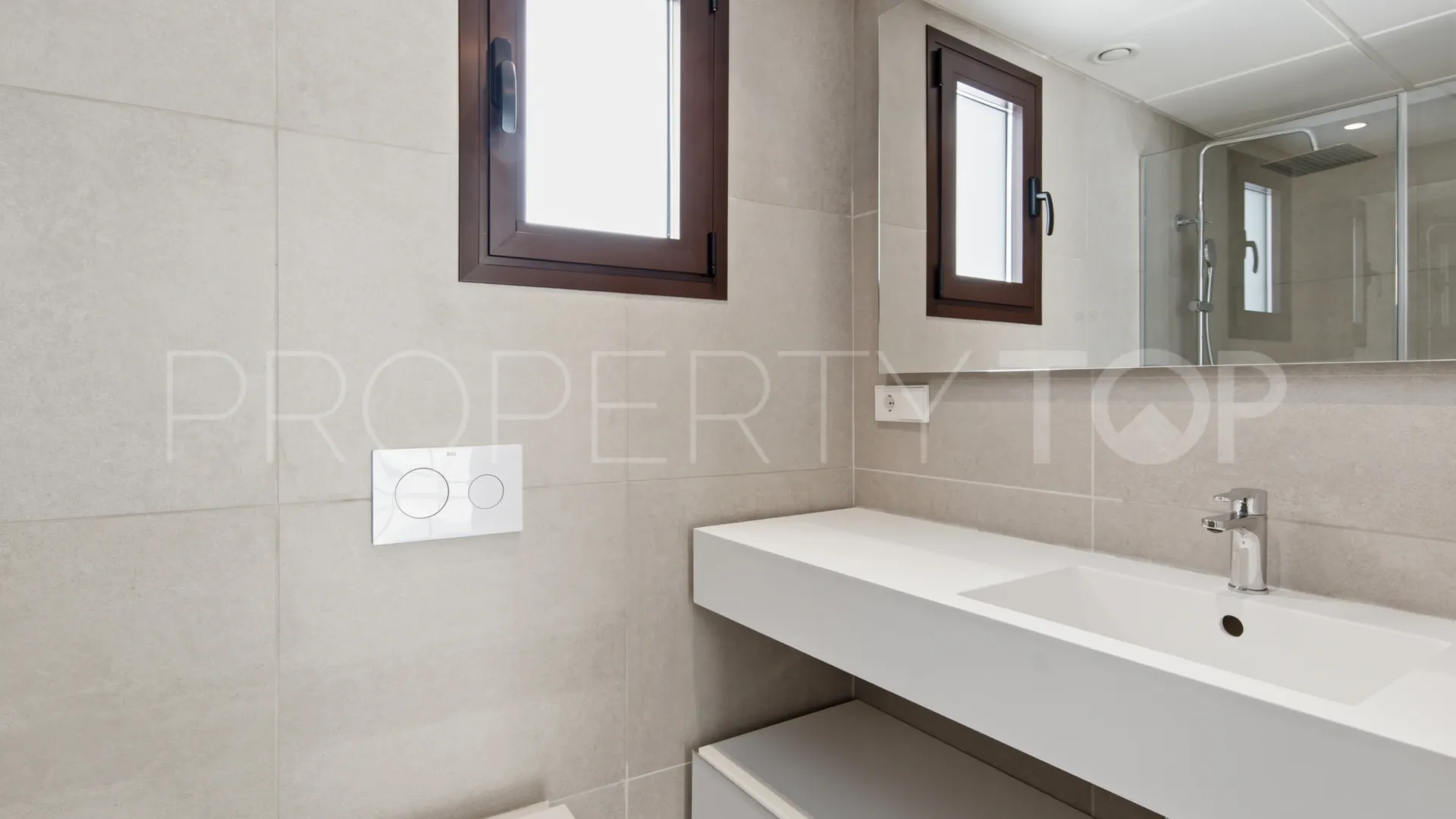 Town house for sale in Estepona Old Town