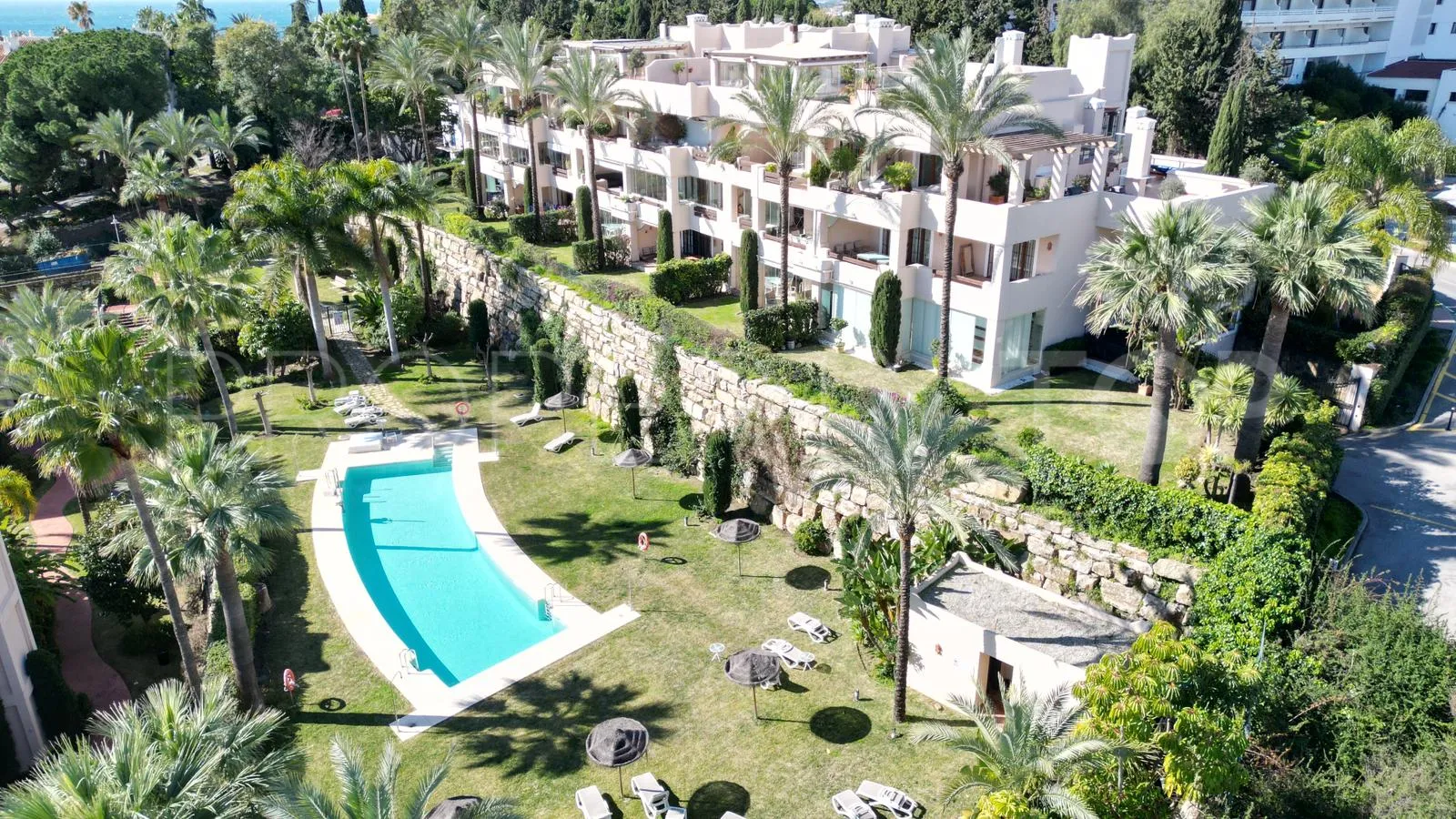 Apartment for sale in Paraiso Hills