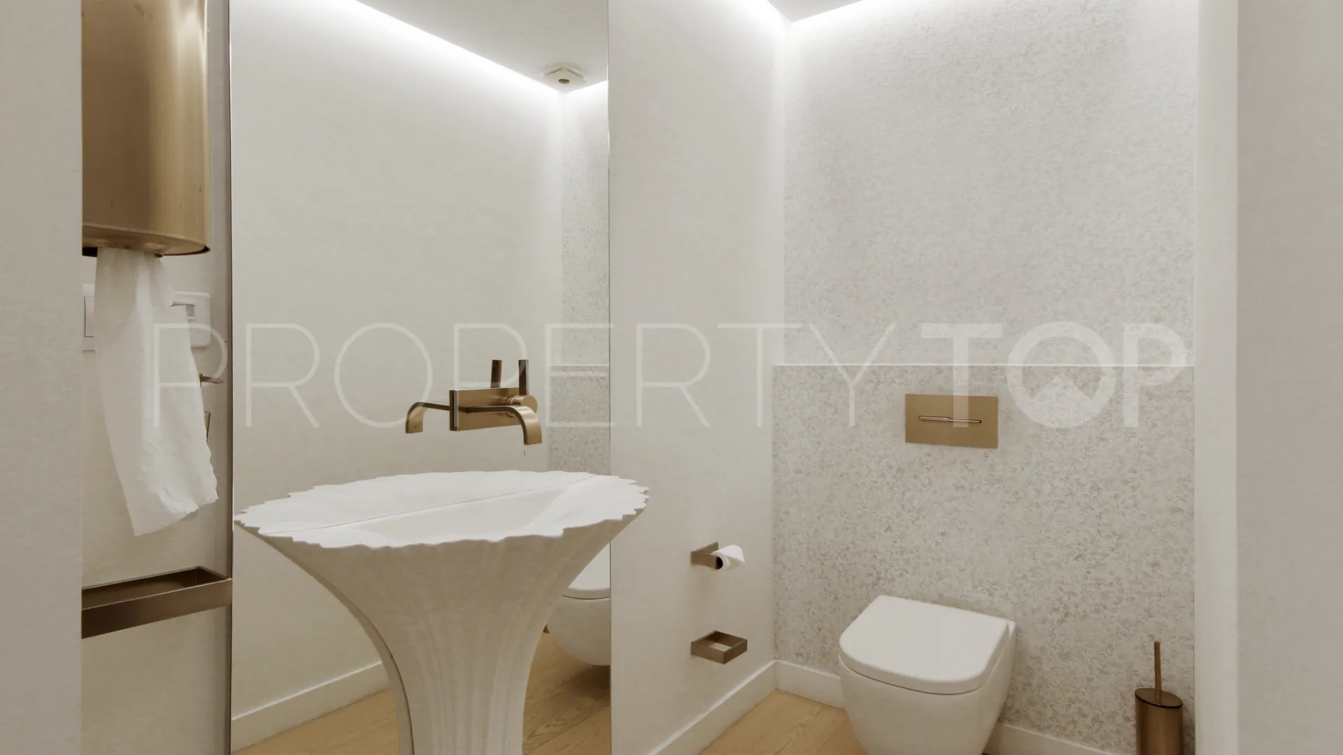 Local comercial en venta en Estepona