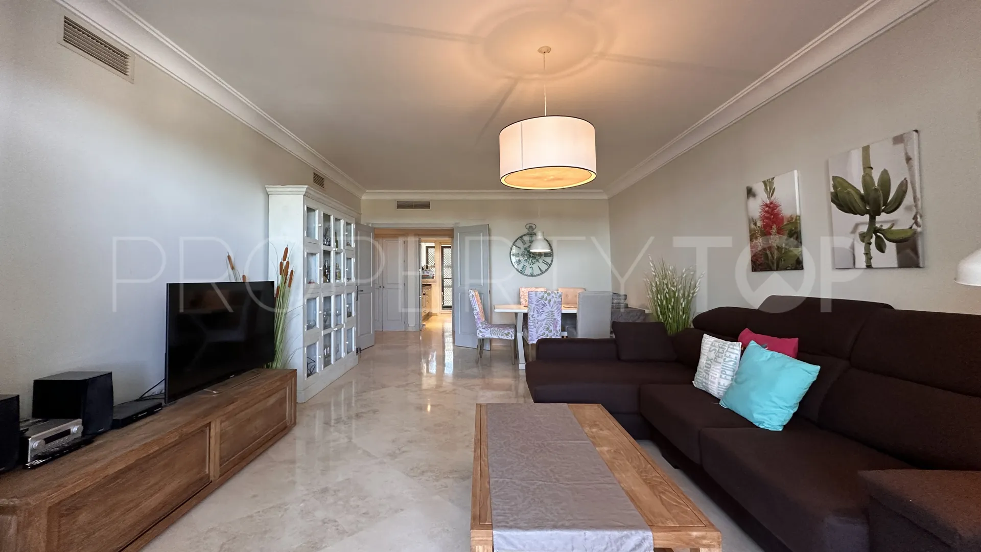Comprar apartamento de 2 dormitorios en Finca Cortesin
