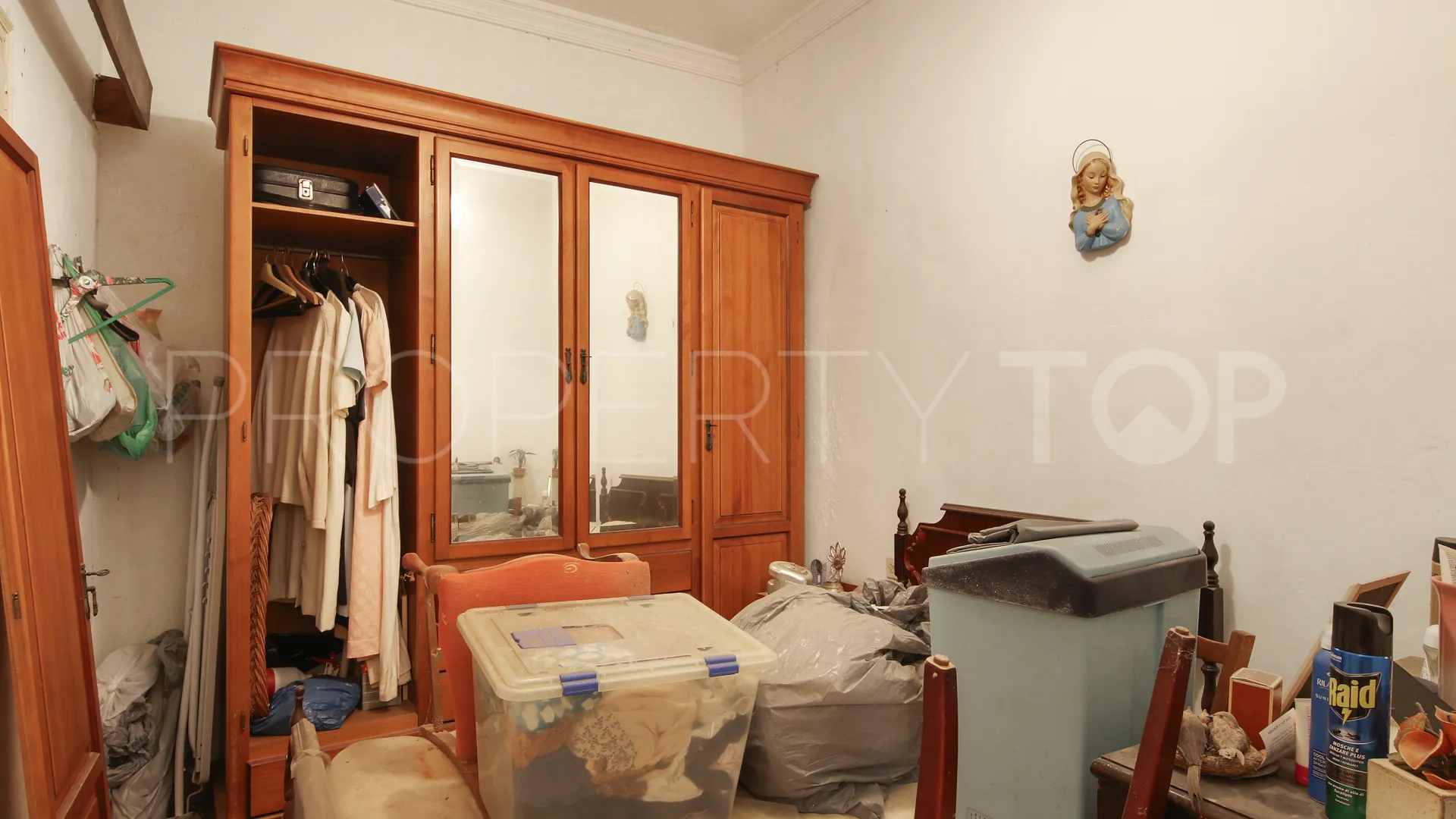 Adosado en venta con 3 dormitorios en Estepona Casco Antiguo