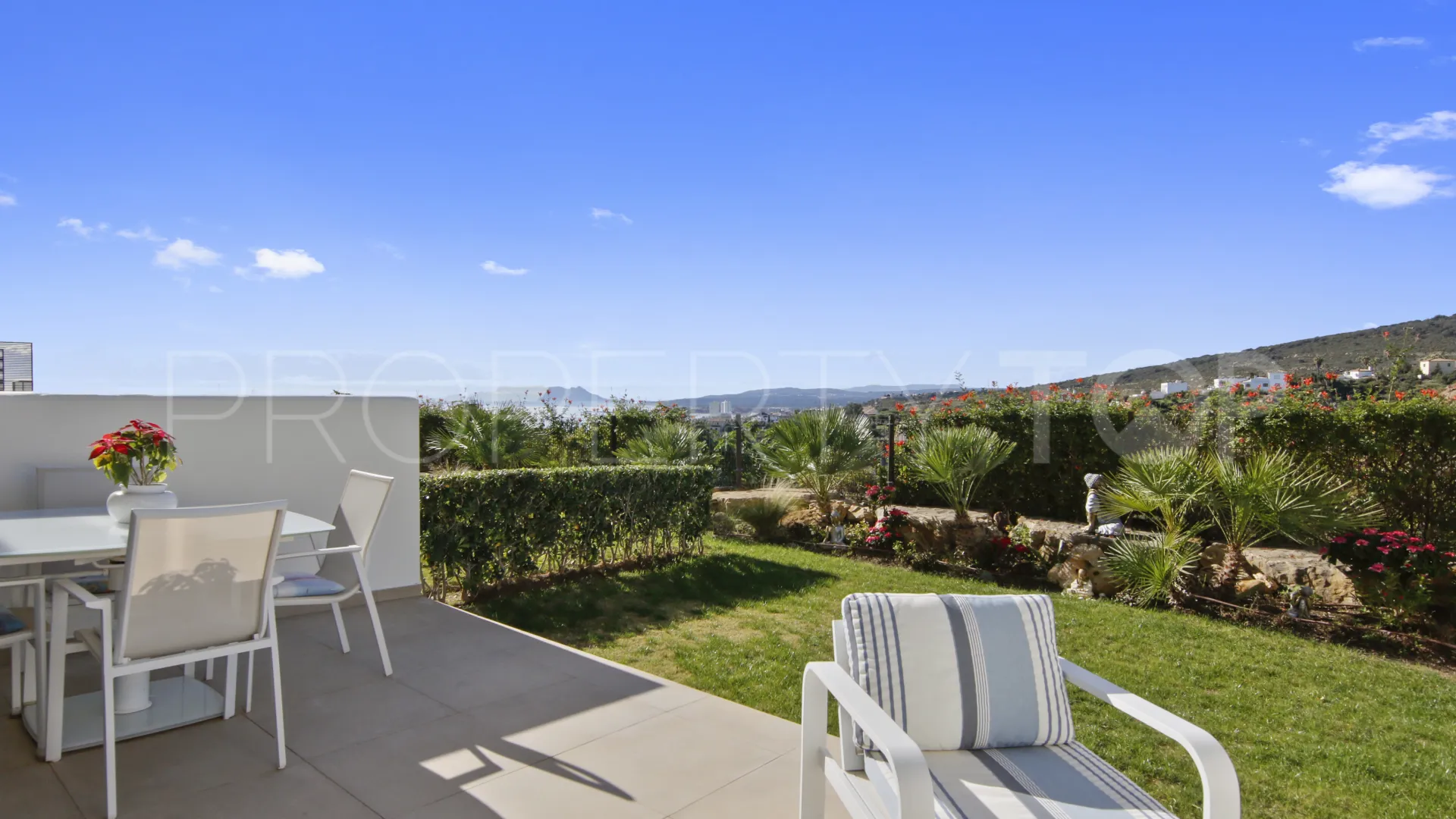 Buy town house in Chullera