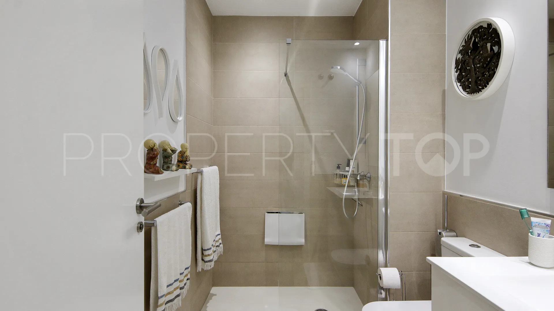 Buy town house in Chullera