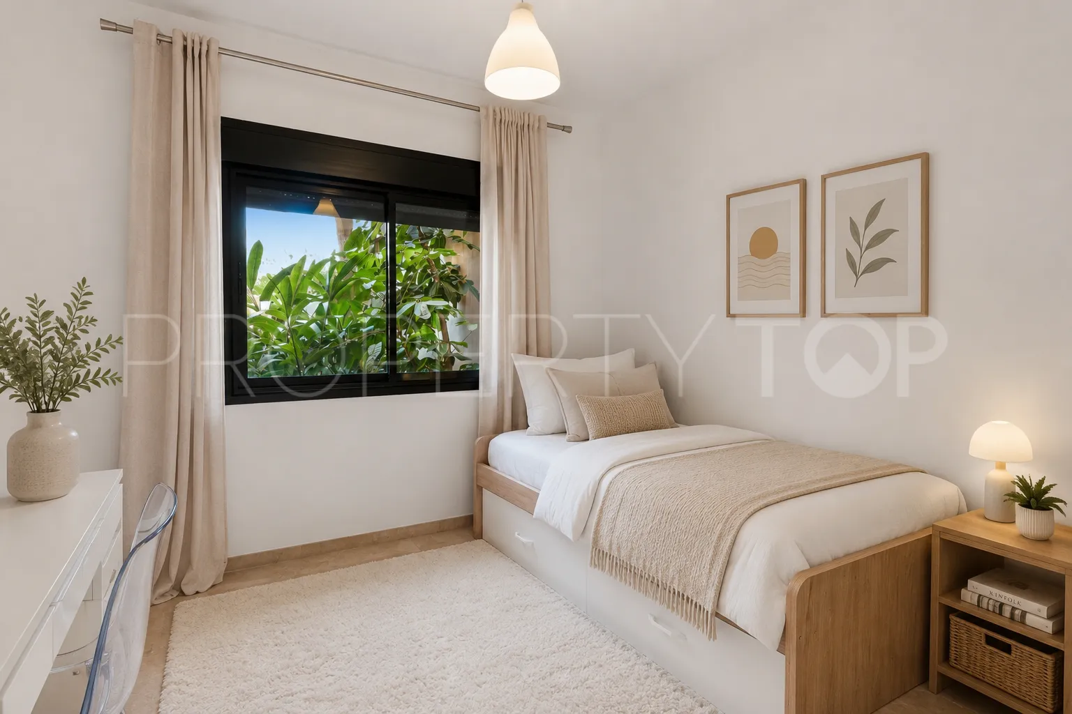 For sale El Campanario ground floor apartment with 2 bedrooms